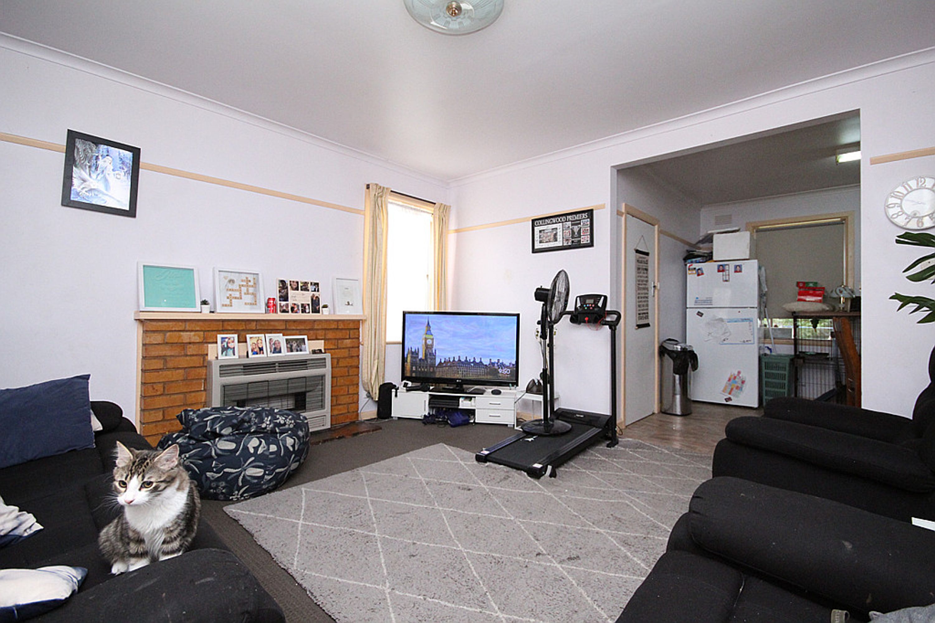 2 Langlands Street, Horsham VIC 3400, Horsham - Thumbnail 2