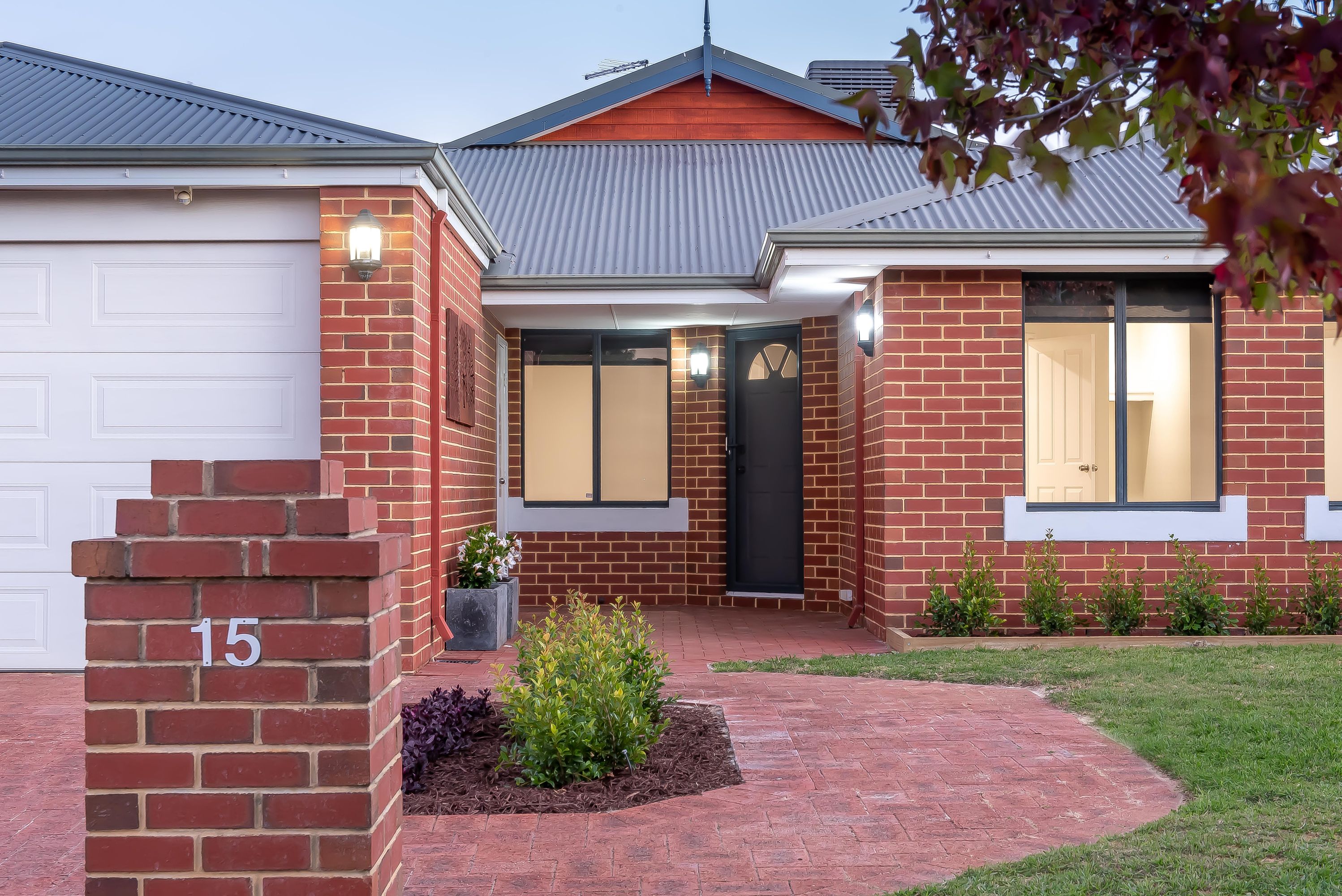 15 Limerick Crescent, Darch - Thumbnail 2