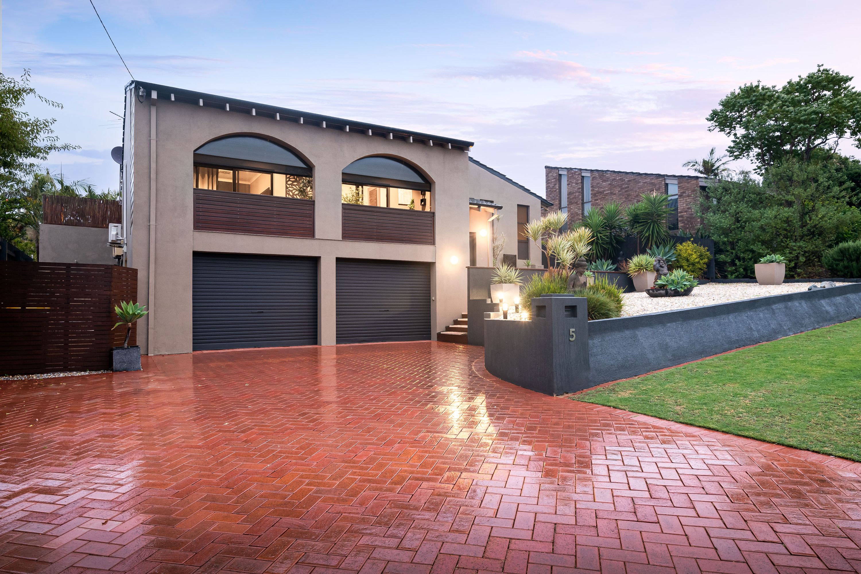 5 Meecham Way, Karrinyup - Thumbnail 2