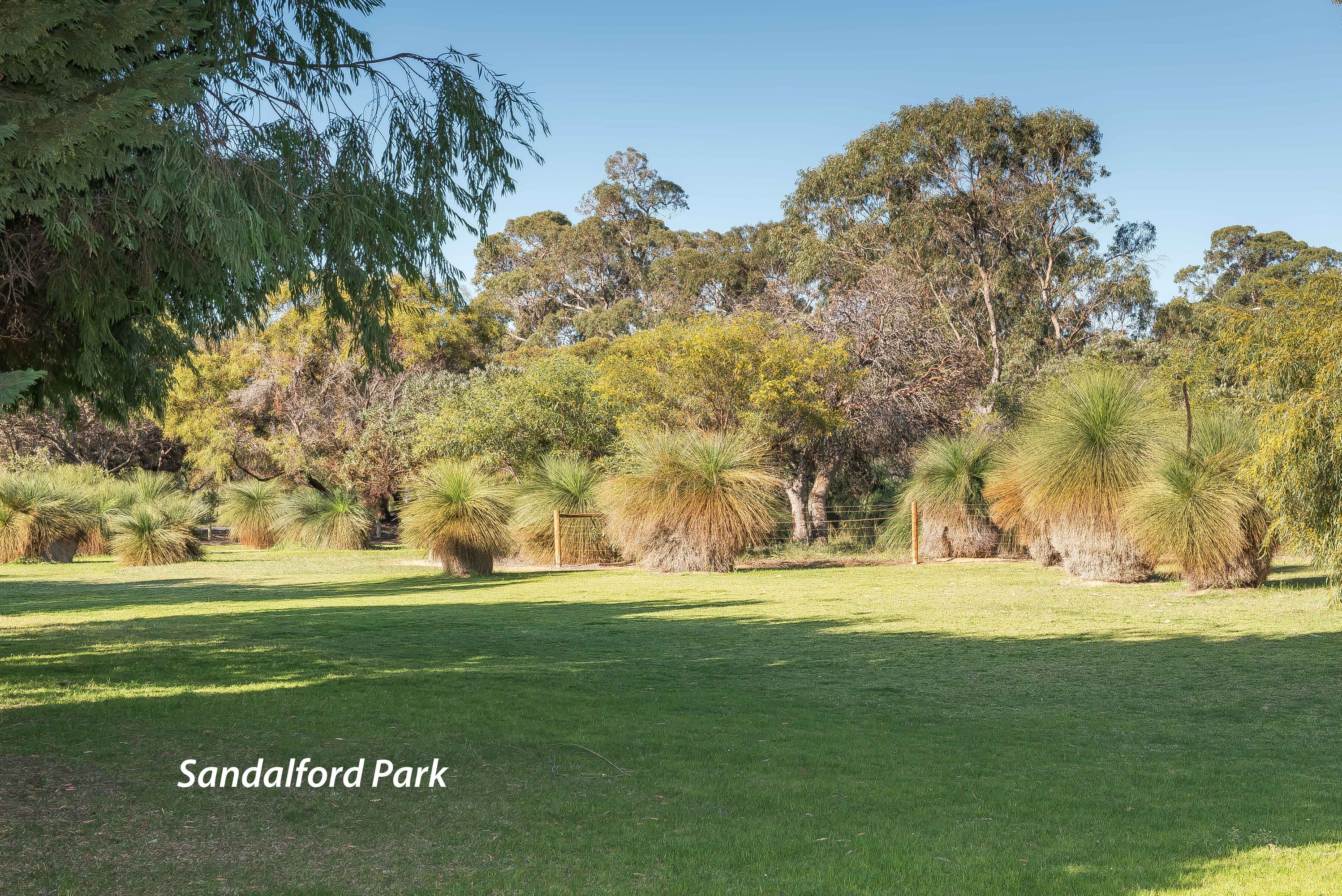 48 Sandalford Drive, Beldon - Thumbnail 5