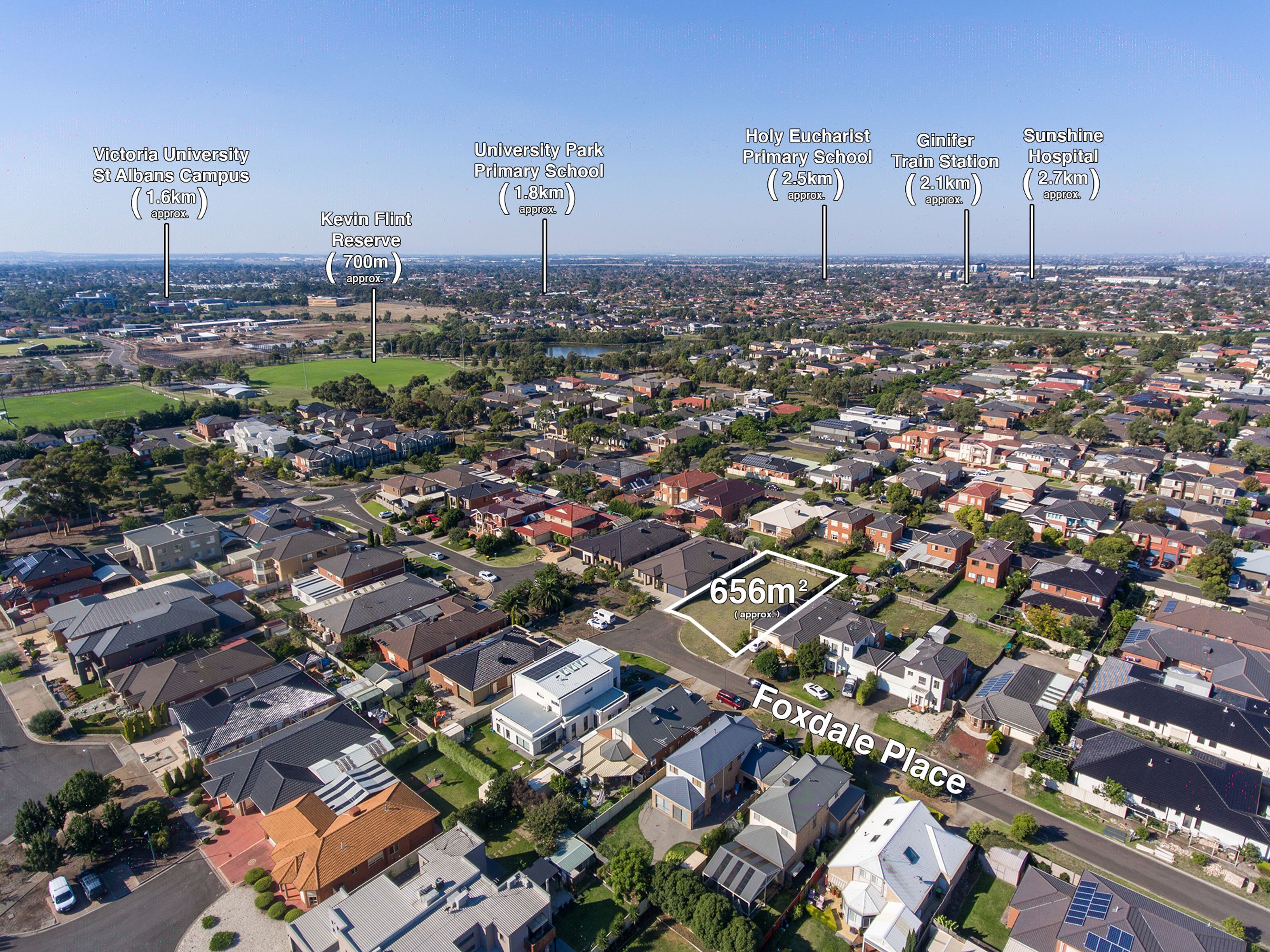 10 Foxdale Place, Cairnlea VIC 3023, Cairnlea - Thumbnail 4