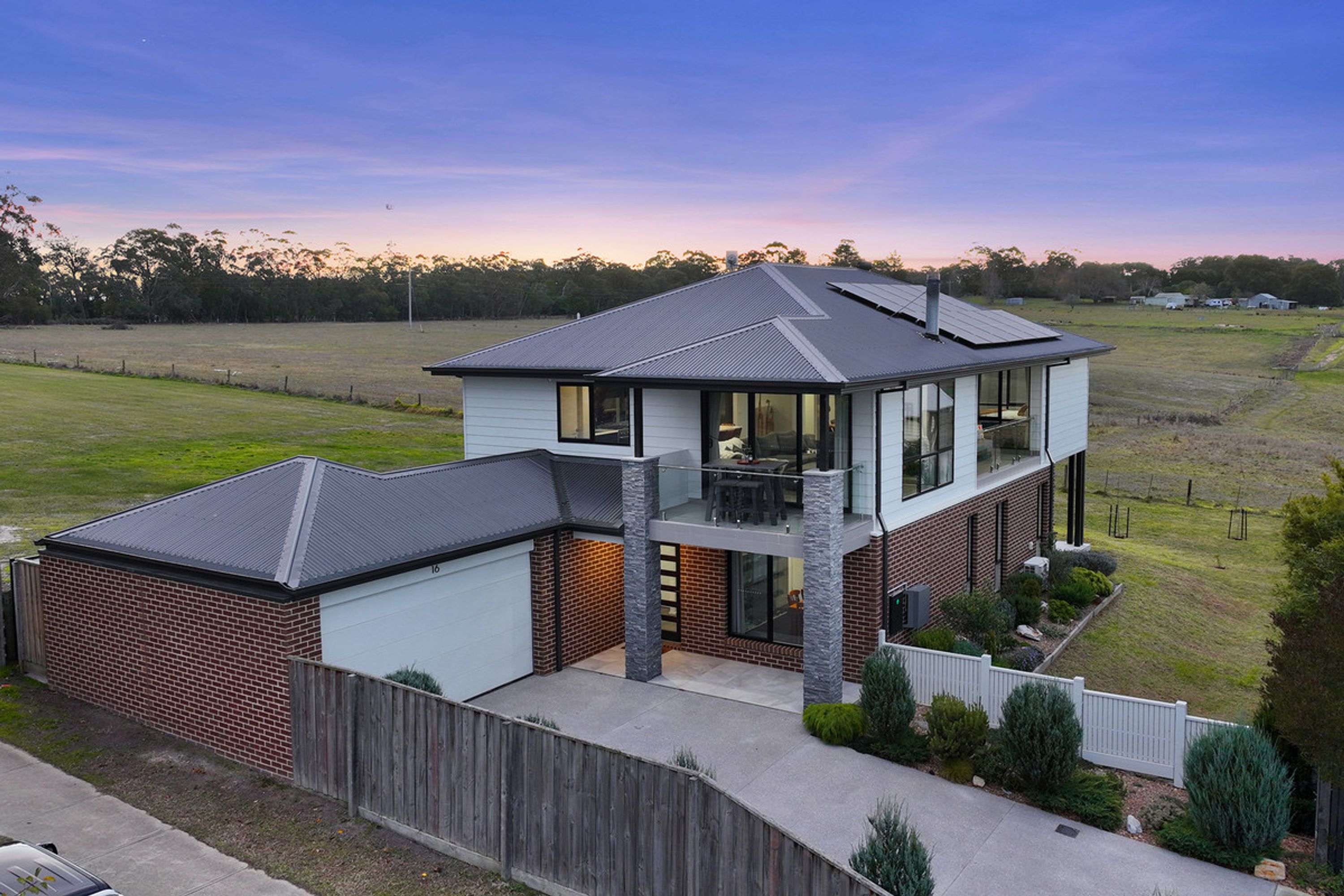 16 Glenbrook Place, Willow Grove, Willow Grove - Image 1