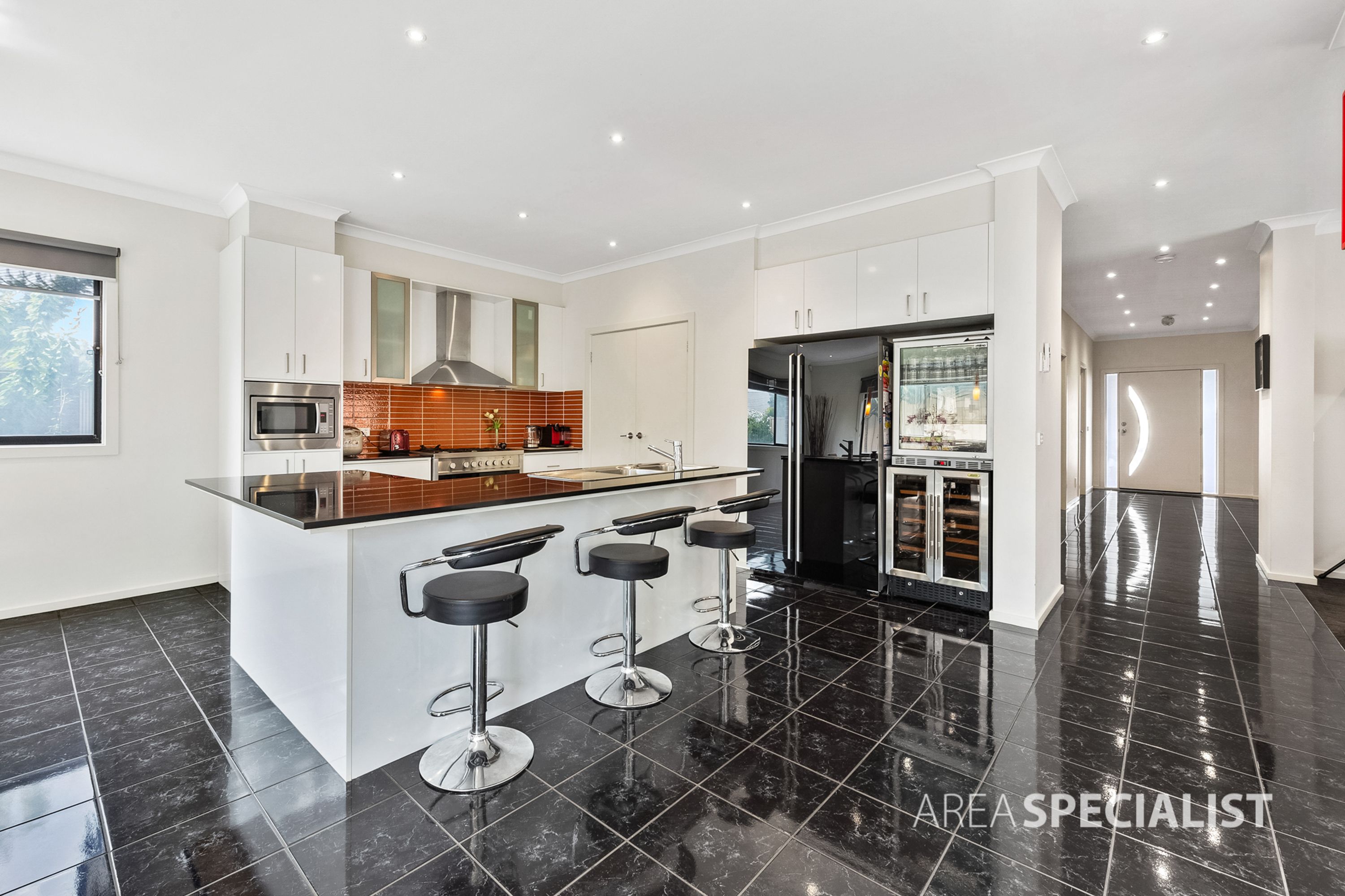 11 Tatterson Way, Caroline Springs VIC 3023, Caroline Springs - Thumbnail 8