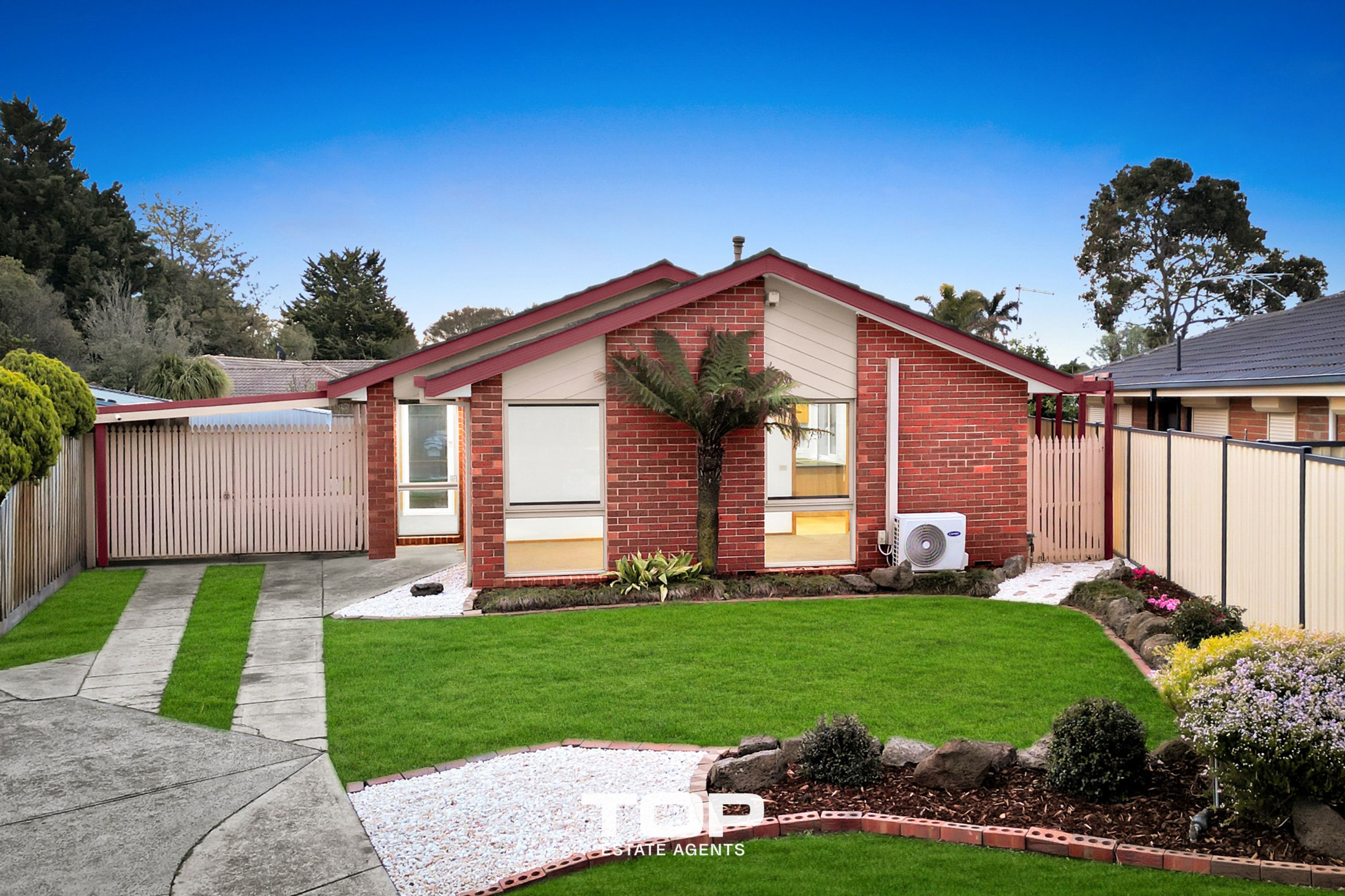 15 Candytuft Close, Cranbourne North - Thumbnail 2