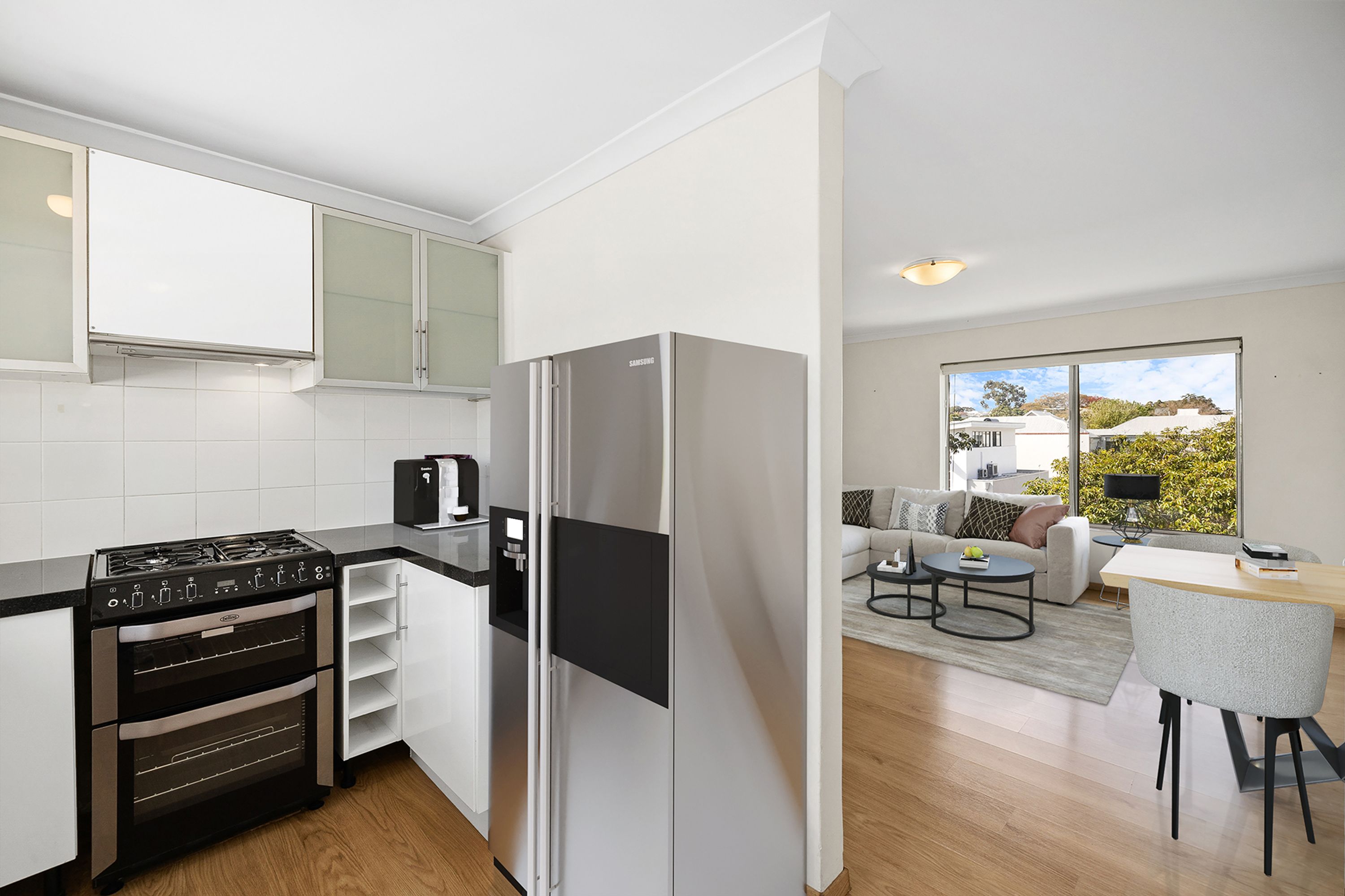 11/51, West Leederville - Thumbnail 2