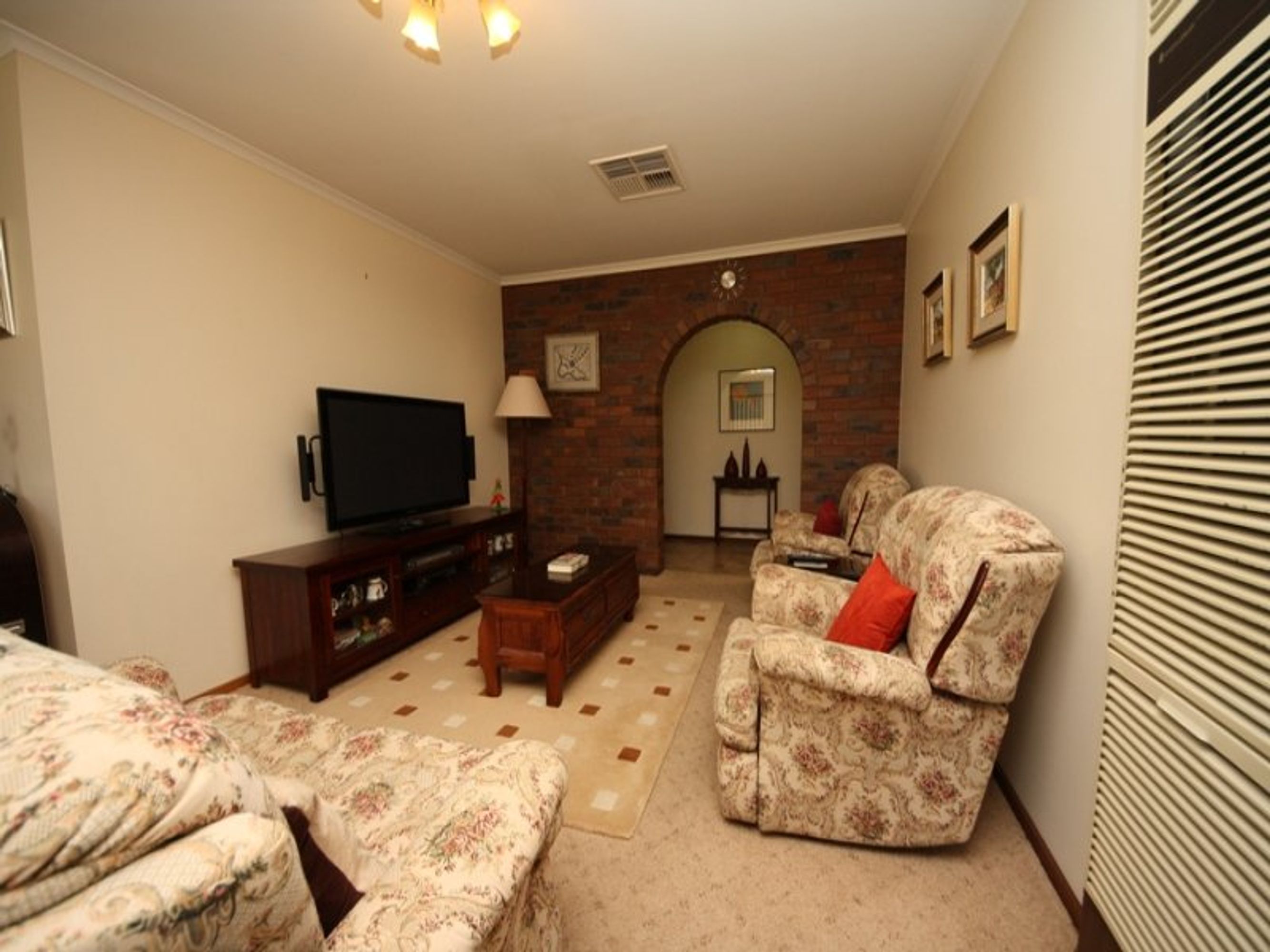 4 Heslop Court, Horsham VIC 3400, Horsham - Thumbnail 2