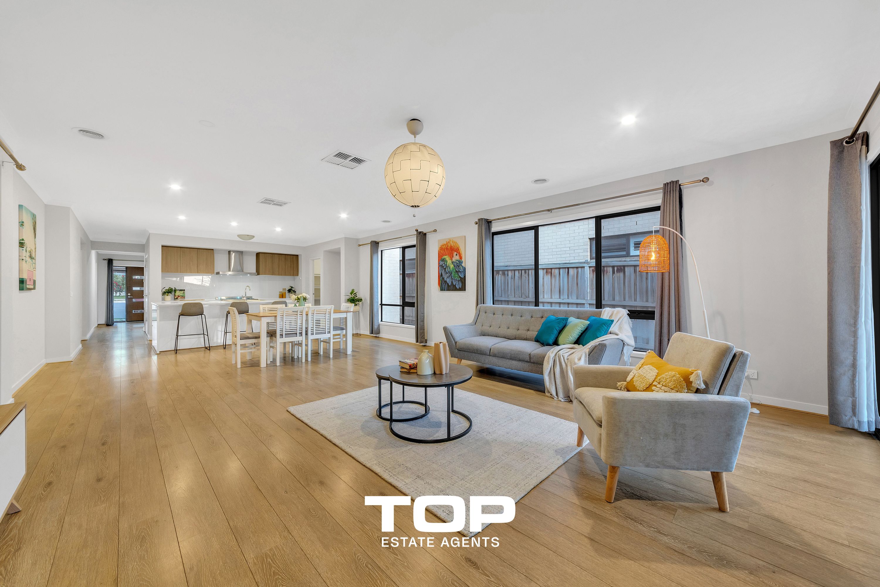 12 Thistle Drive, Clyde North - Thumbnail 7