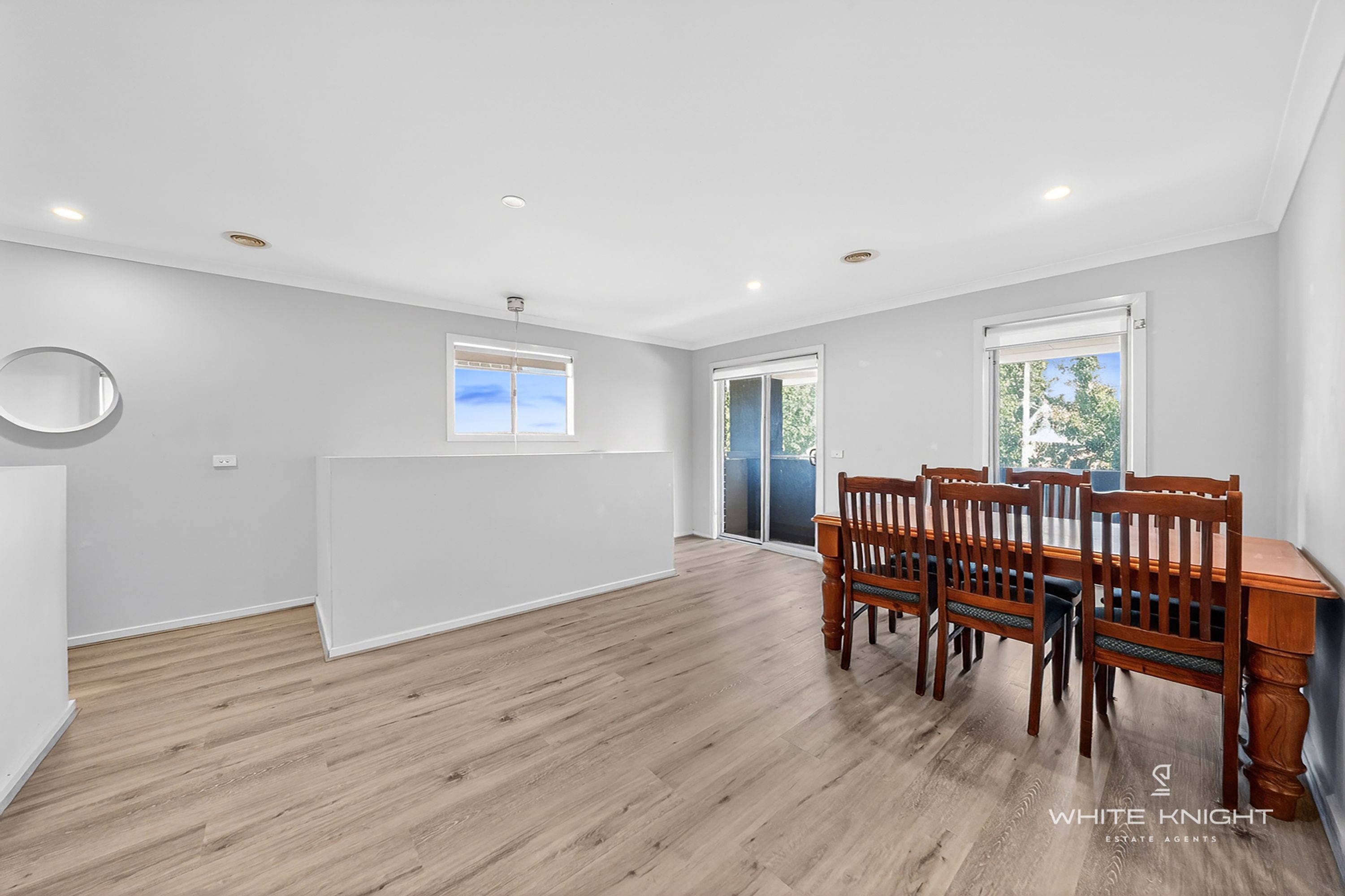 9 Beaconsfield Lane, Caroline Springs VIC 3023, Caroline Springs - Thumbnail 4