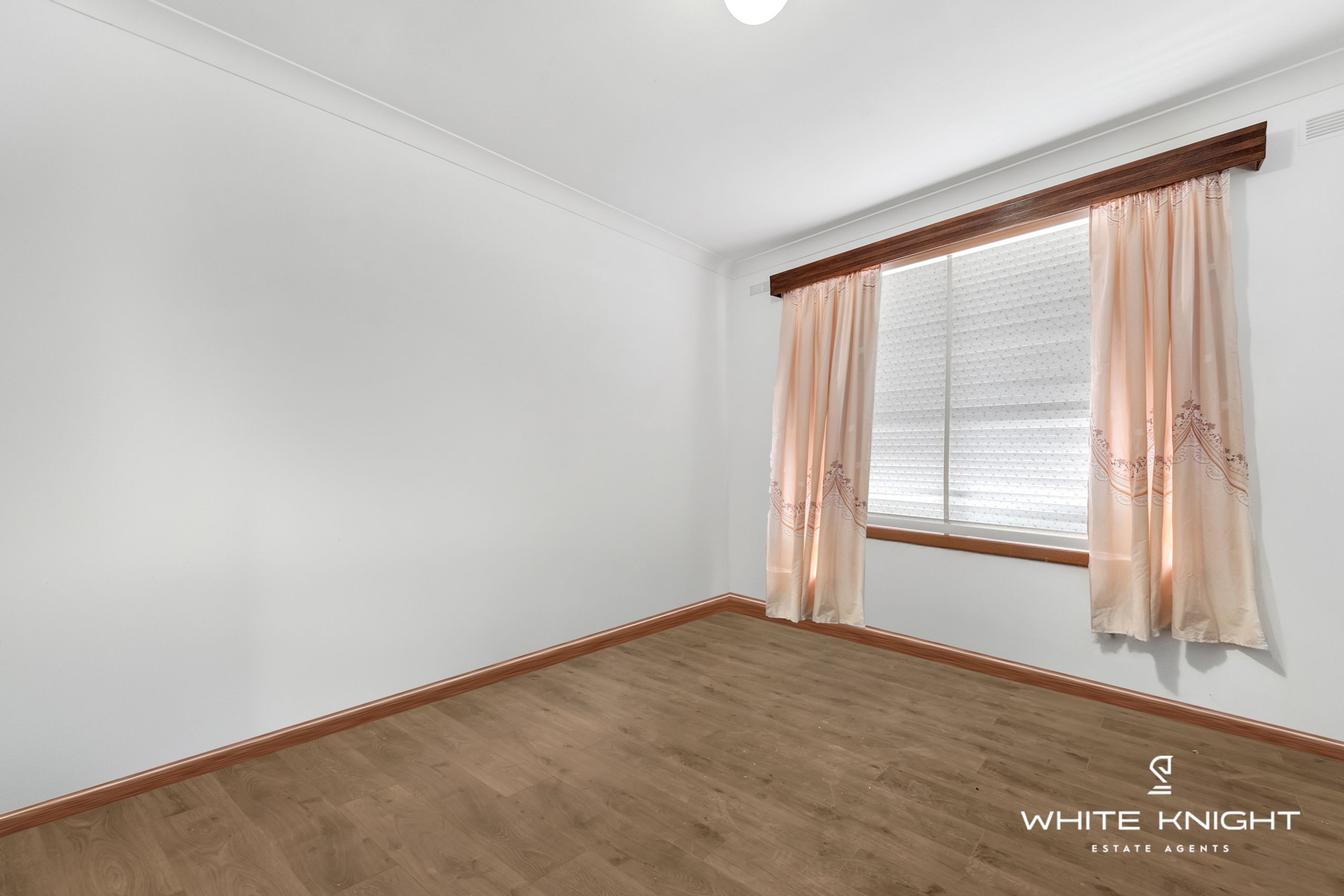 24 HOOK STREET, St Albans VIC 3021, St Albans - Thumbnail 5