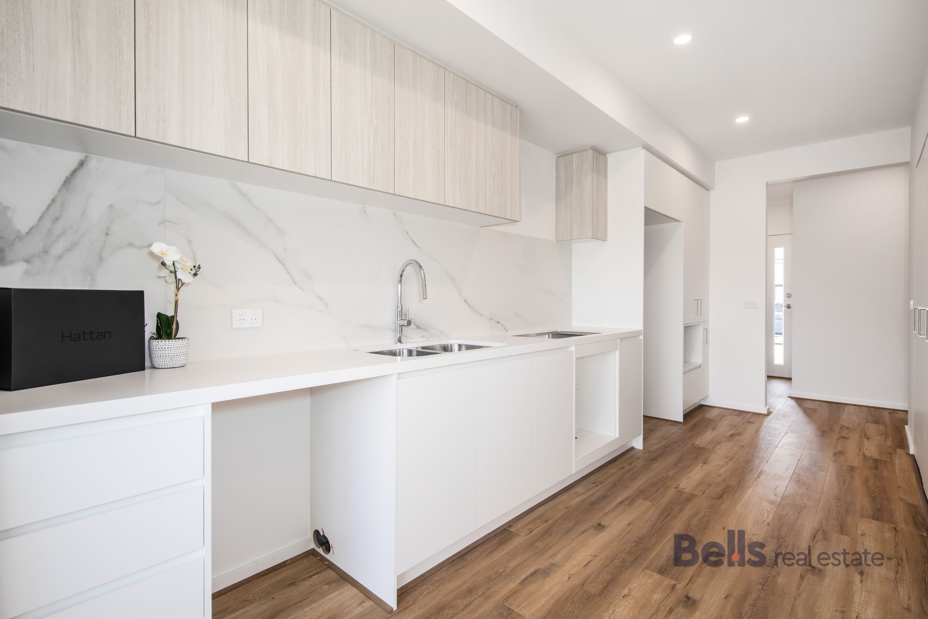 14 Medoc Boulevard, Deanside - Thumbnail 5