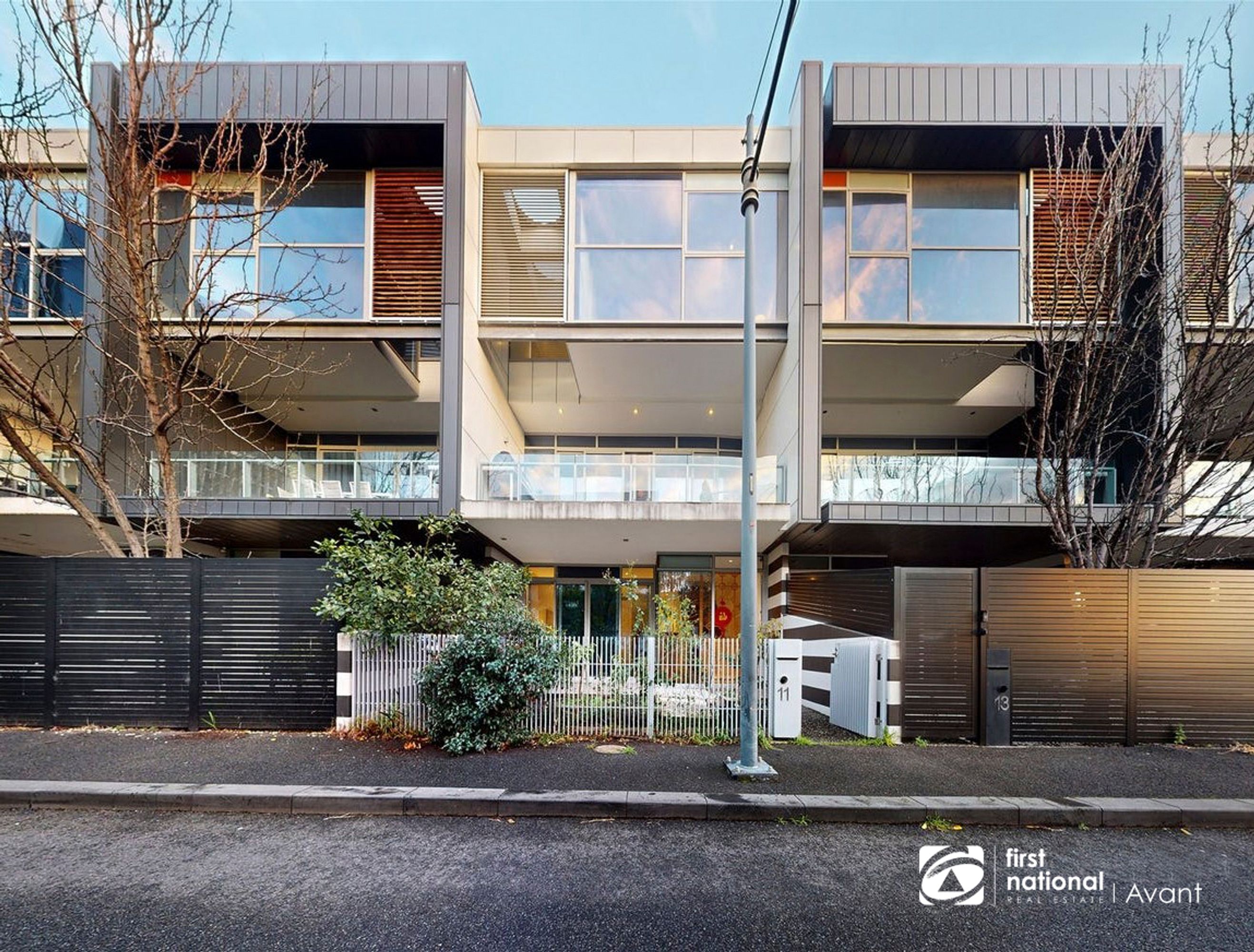 11 Augusta Avenue, Docklands - Thumbnail 2