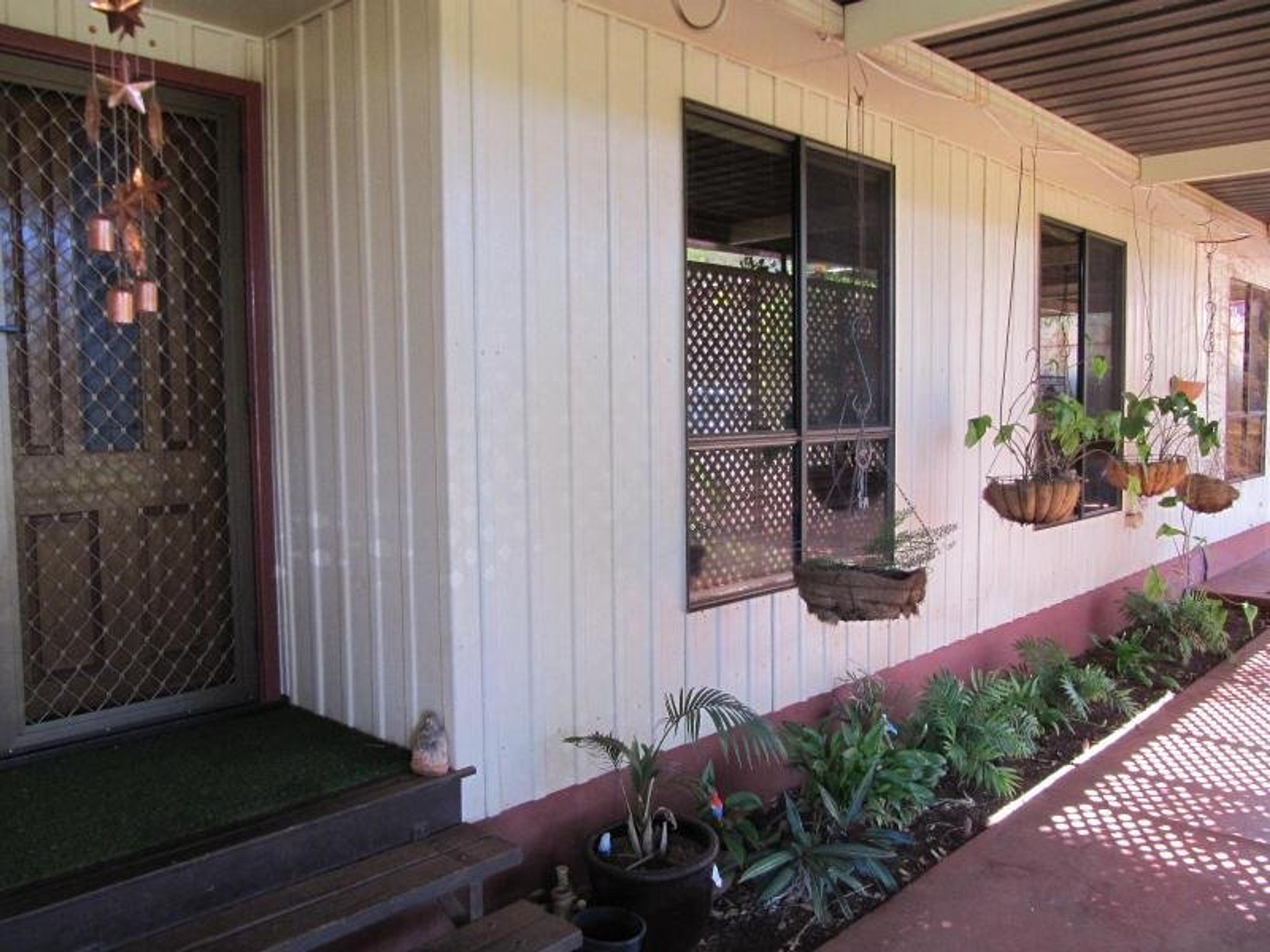 12 Trotman Avenue, Newman, WA 6753, Newman - Thumbnail 2