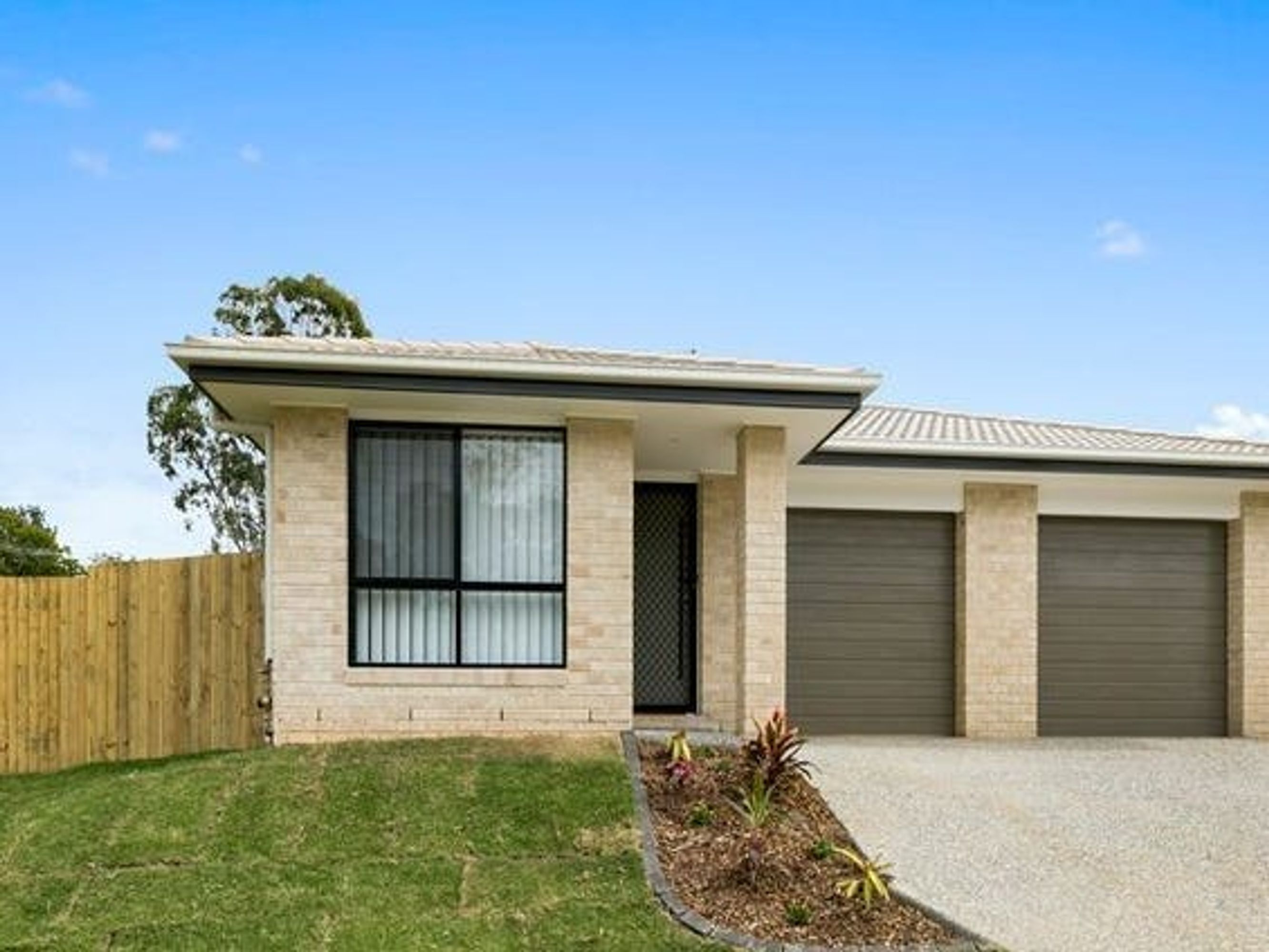 1/31C Aspinall St