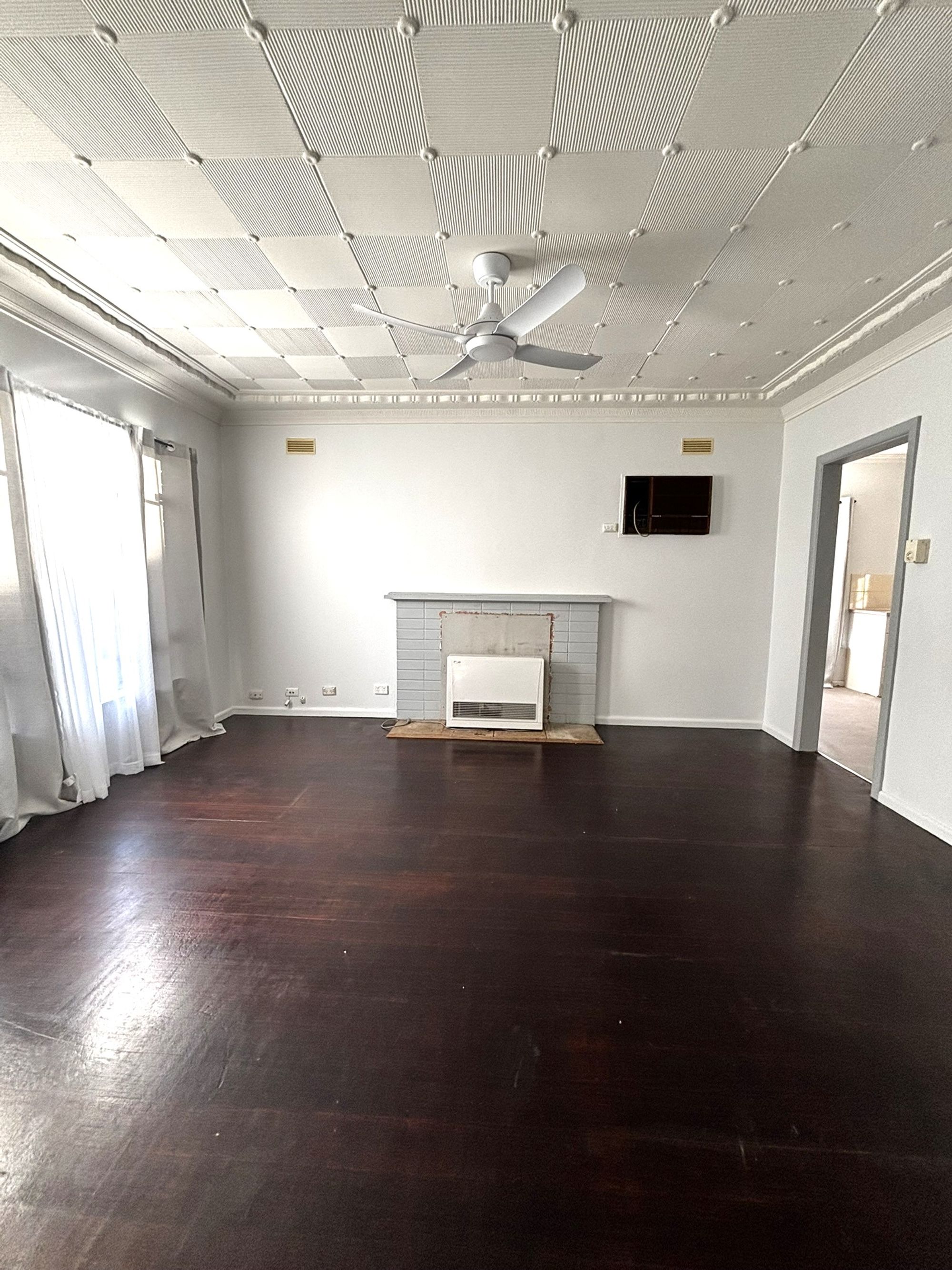 61 Hall Street, Sunshine West - Thumbnail 2
