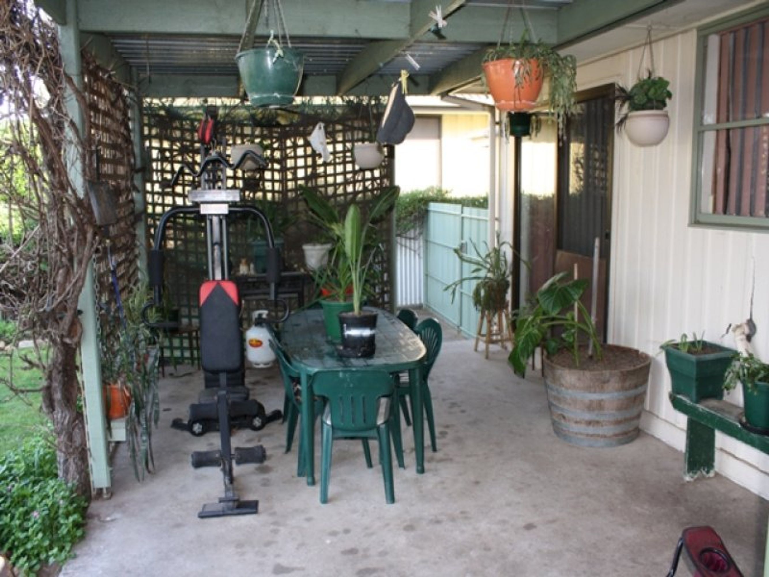 14 Hennessy Street, Horsham VIC 3400, Horsham - Thumbnail 2