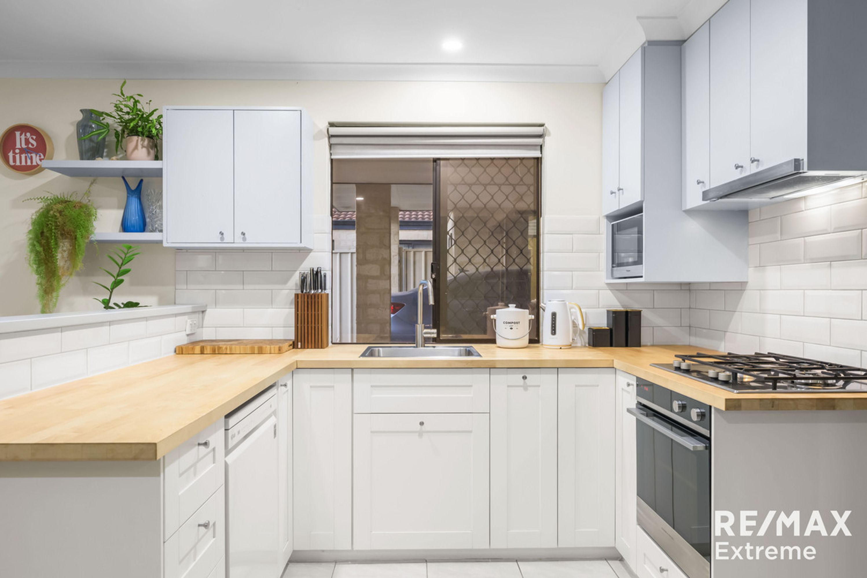 10/10/27 Woodloes Street, Cannington - Thumbnail 8