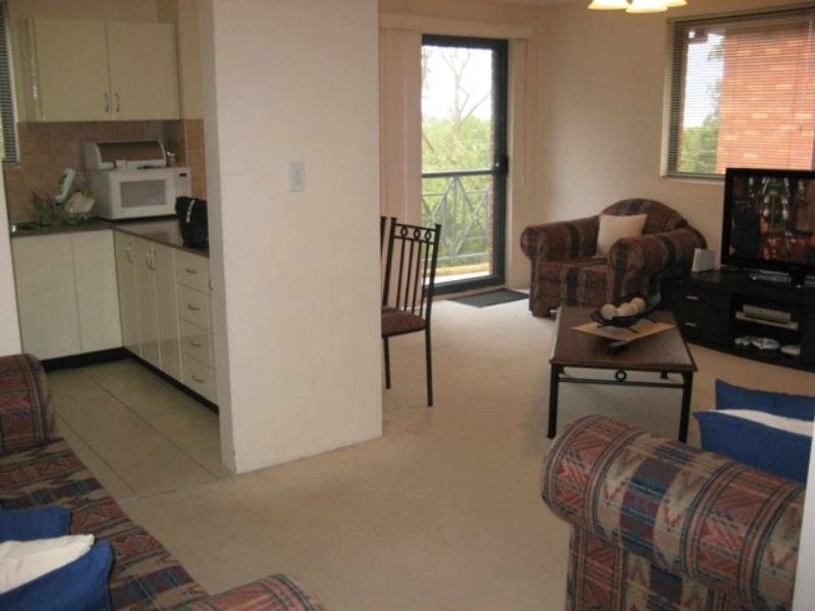 8/830 King Georges Rd, South Hurstville, South Hurstville - Thumbnail 3