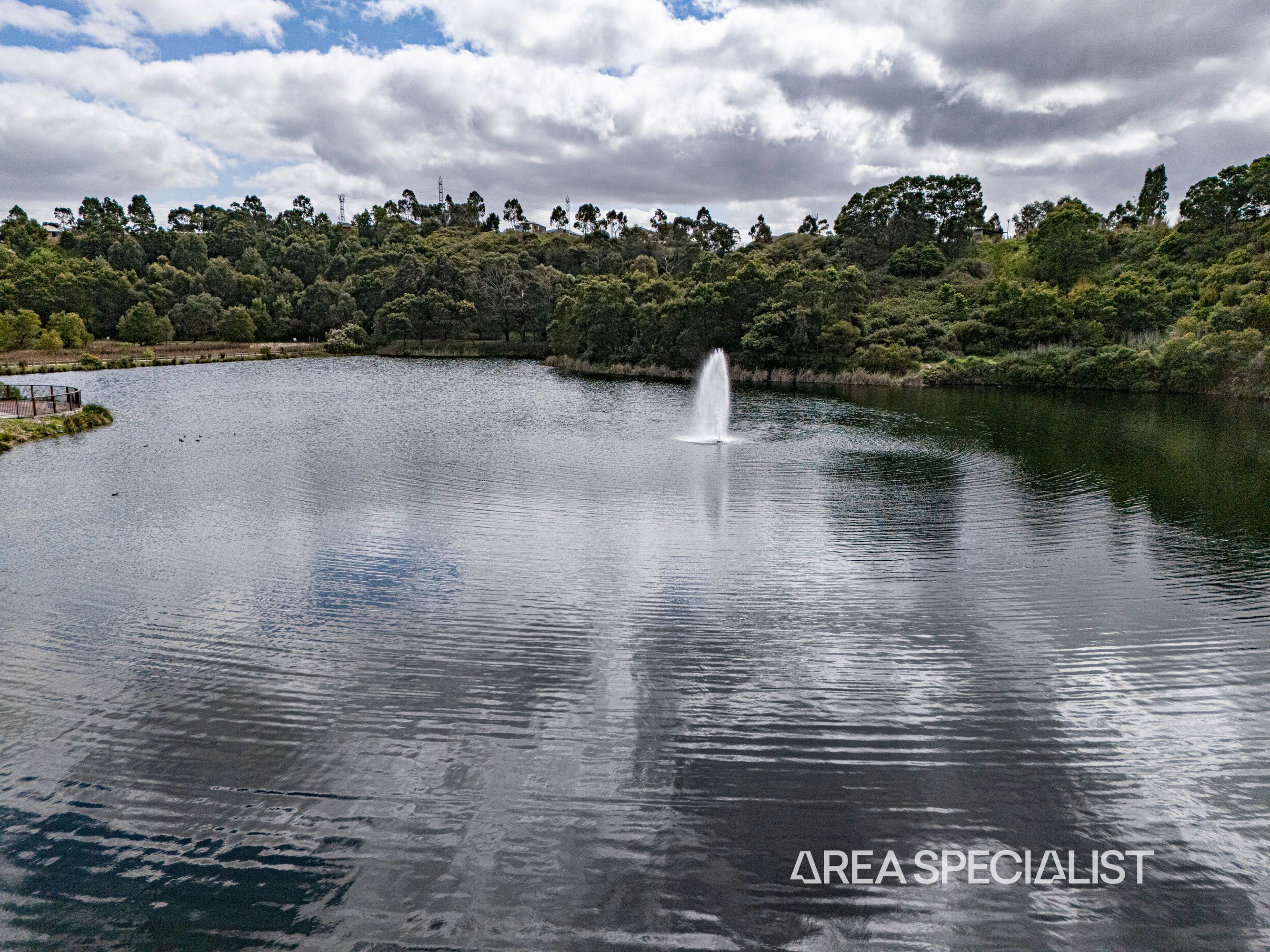 35 Windermere Boulevard, Pakenham - Thumbnail 7