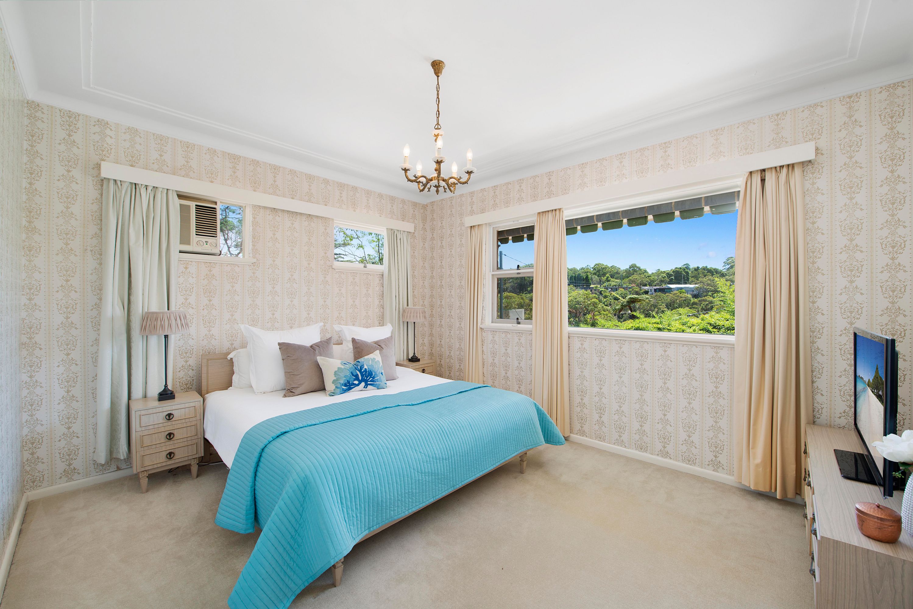 303 Eastern Valley Way, Middle Cove - Thumbnail 5