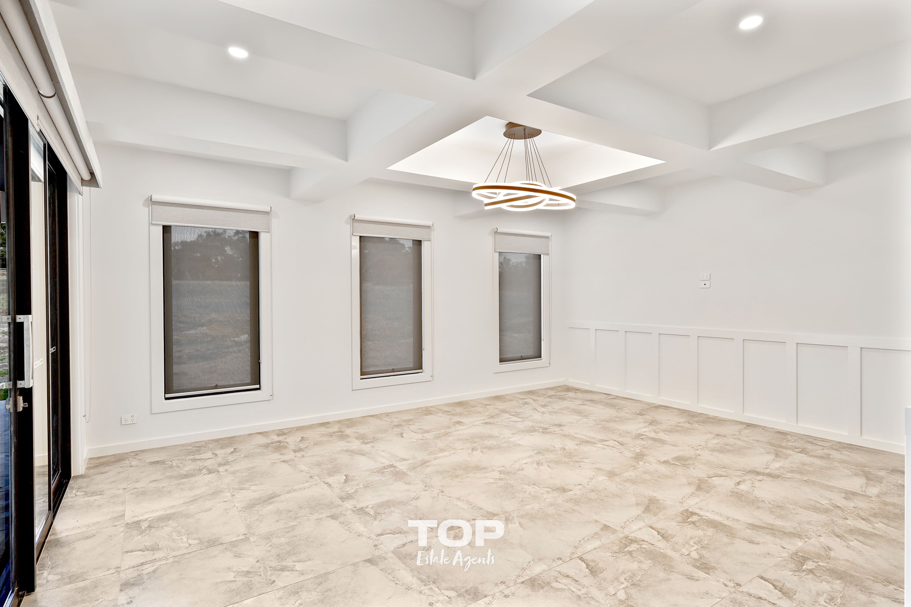 12-14 Olive Road, Devon Meadows - Thumbnail 4