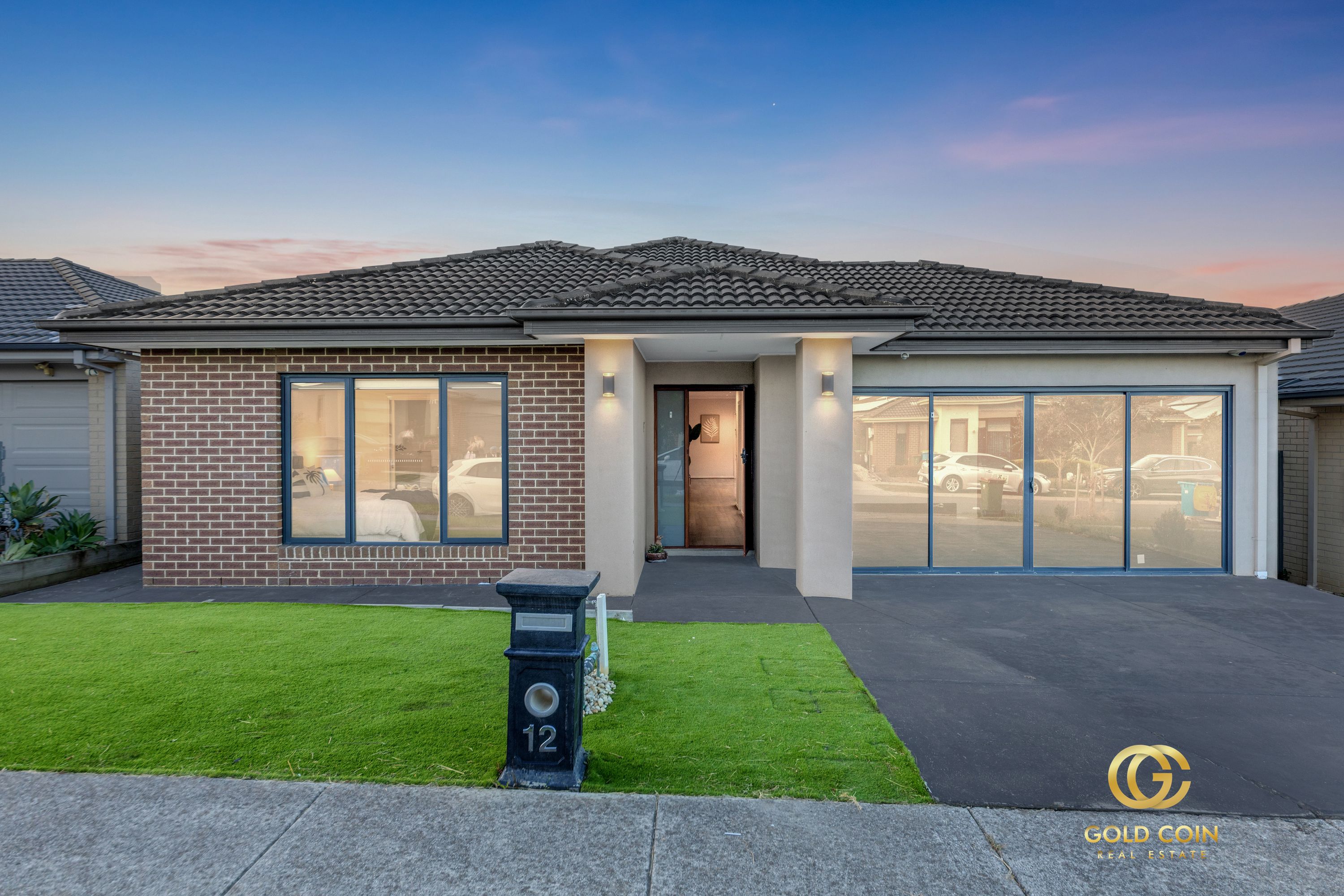 12 SHELBURN WAY, Cranbourne East - Image 1