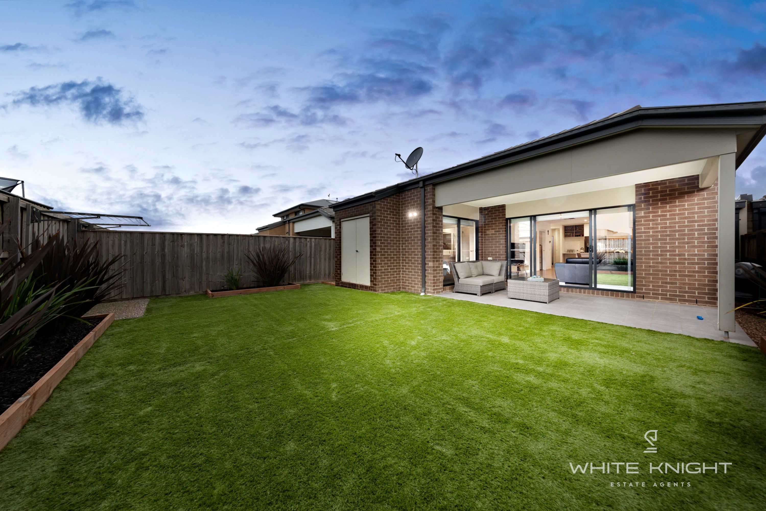 14 Eaglecrest Avenue, Fraser Rise VIC 3336, Fraser Rise - Thumbnail 4