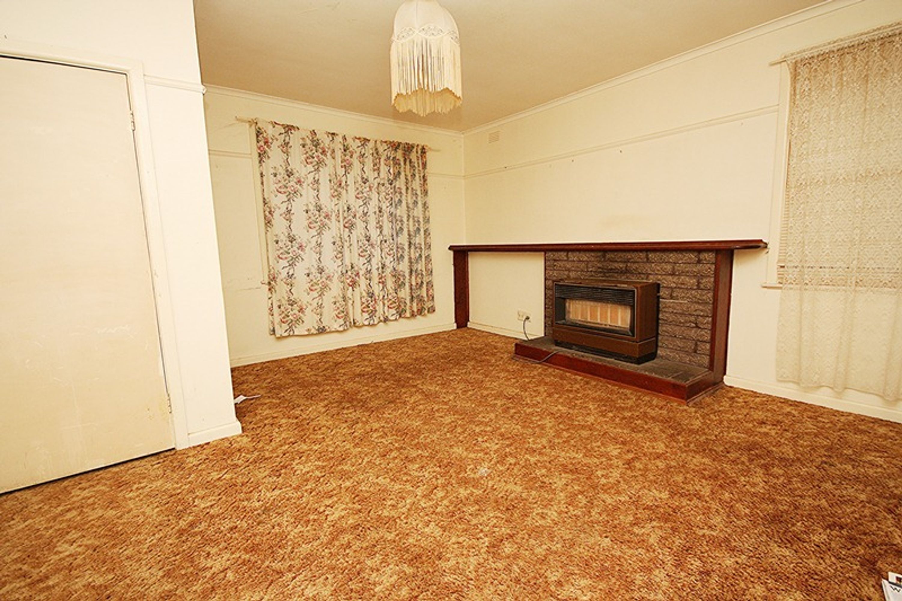 64 Elizabeth Street, Horsham VIC 3400, Horsham - Thumbnail 3