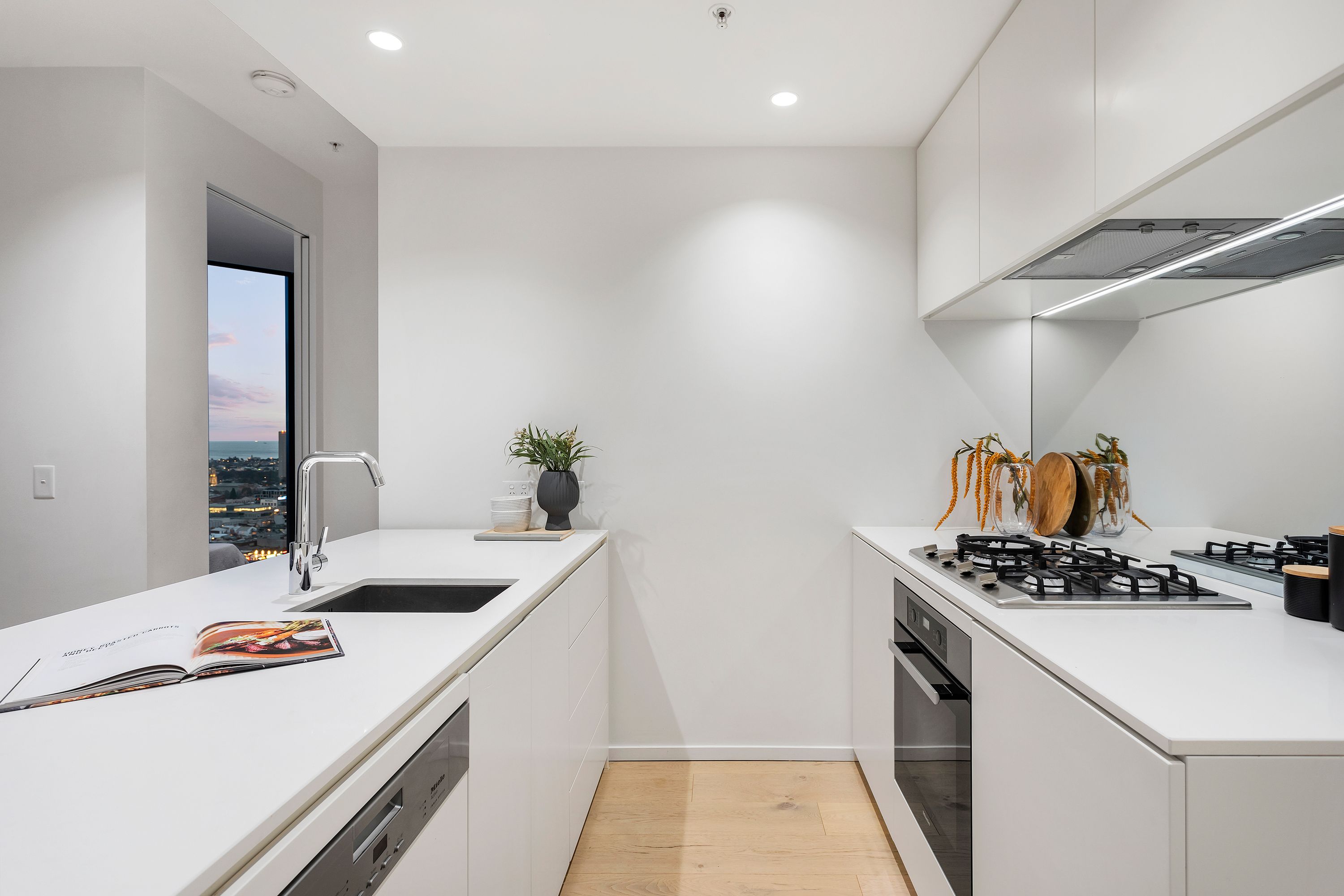 2506/18 Hoff Boulevard, Southbank VIC 3006, Southbank - Thumbnail 6