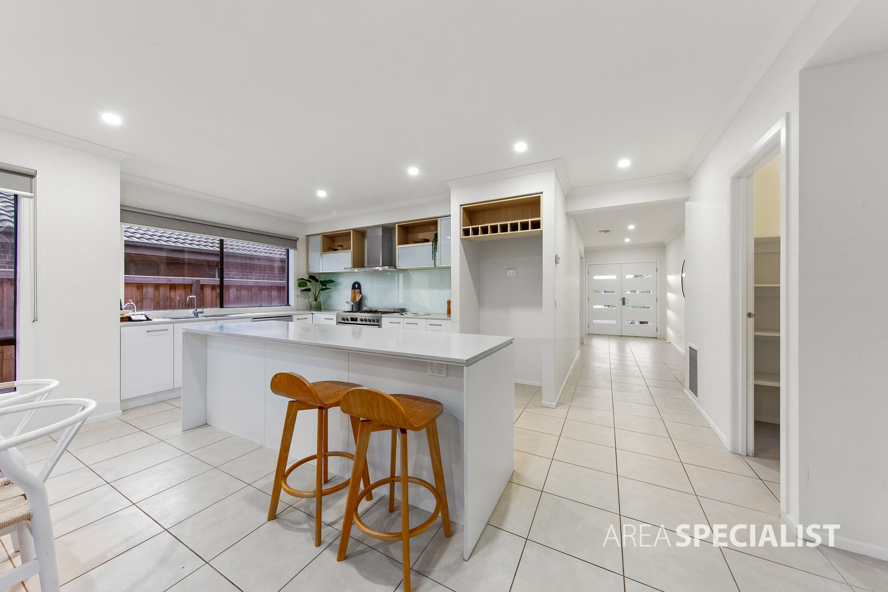 15 Raddle Road, Aintree VIC 3336, Aintree - Thumbnail 4