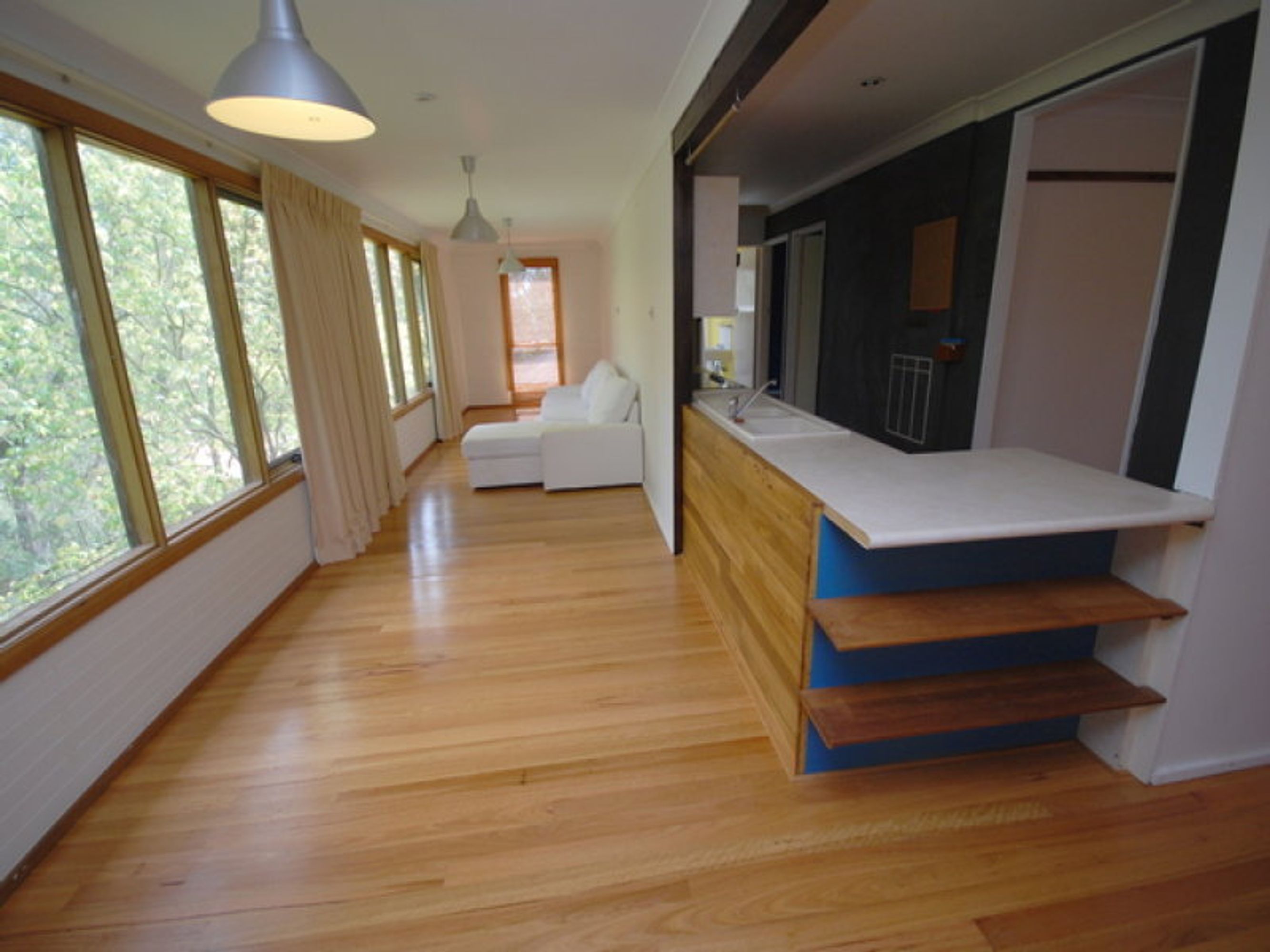 44 Fifth Avenue, Katoomba - Thumbnail 3