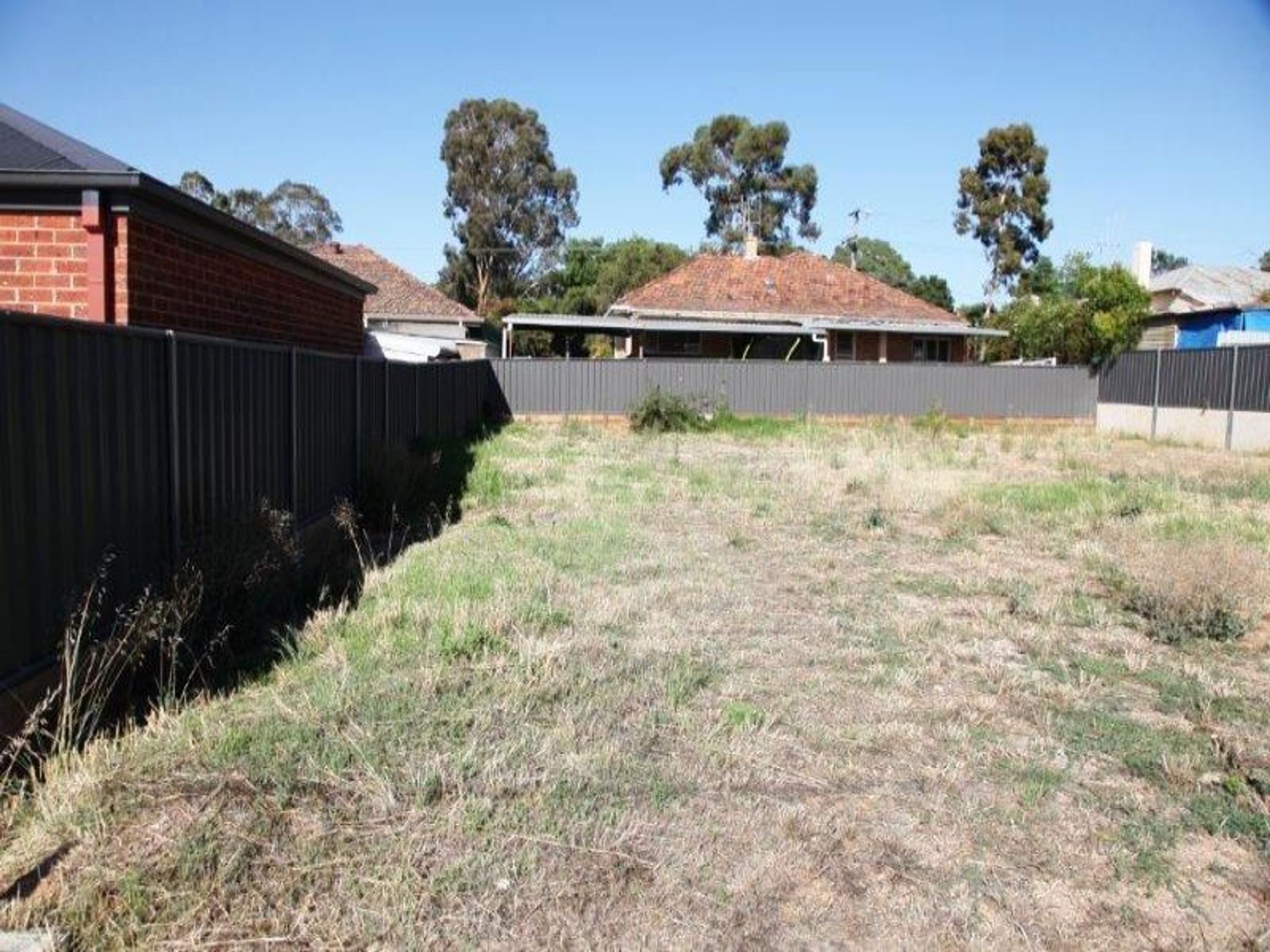 2-3 Fry Street, Eaglehawk, Eaglehawk - Thumbnail 2