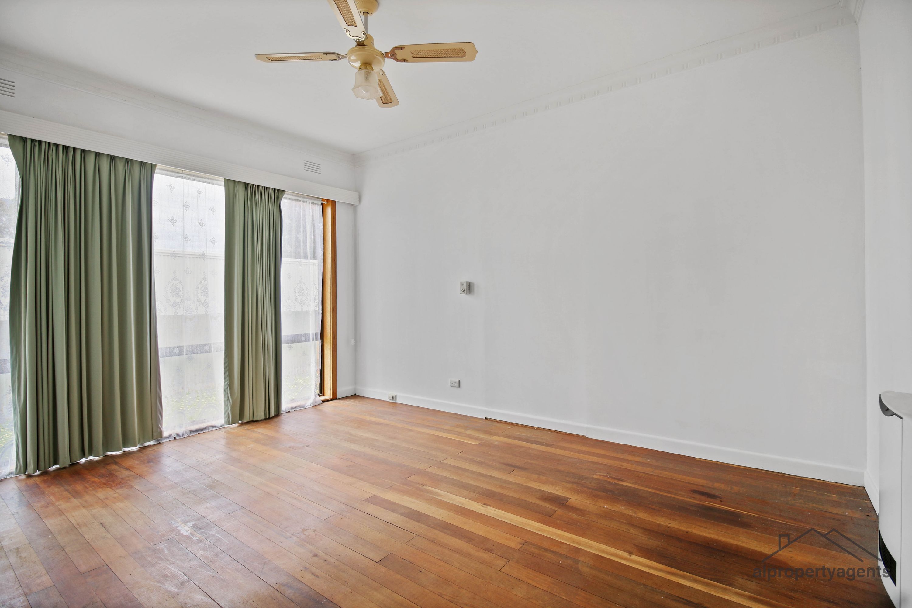 13 Orme Street, Edenhope VIC 3318, Edenhope - Thumbnail 6