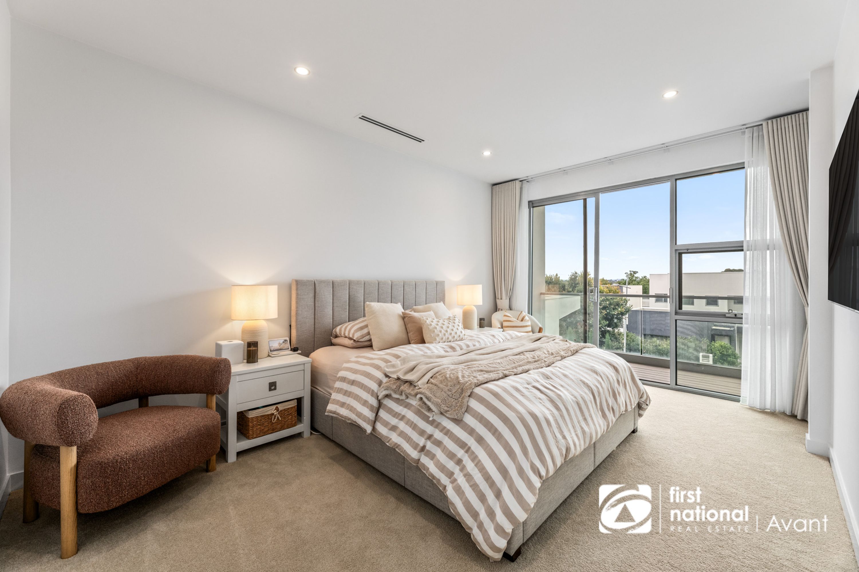 10 Linnaker Place, Kew - Thumbnail 5