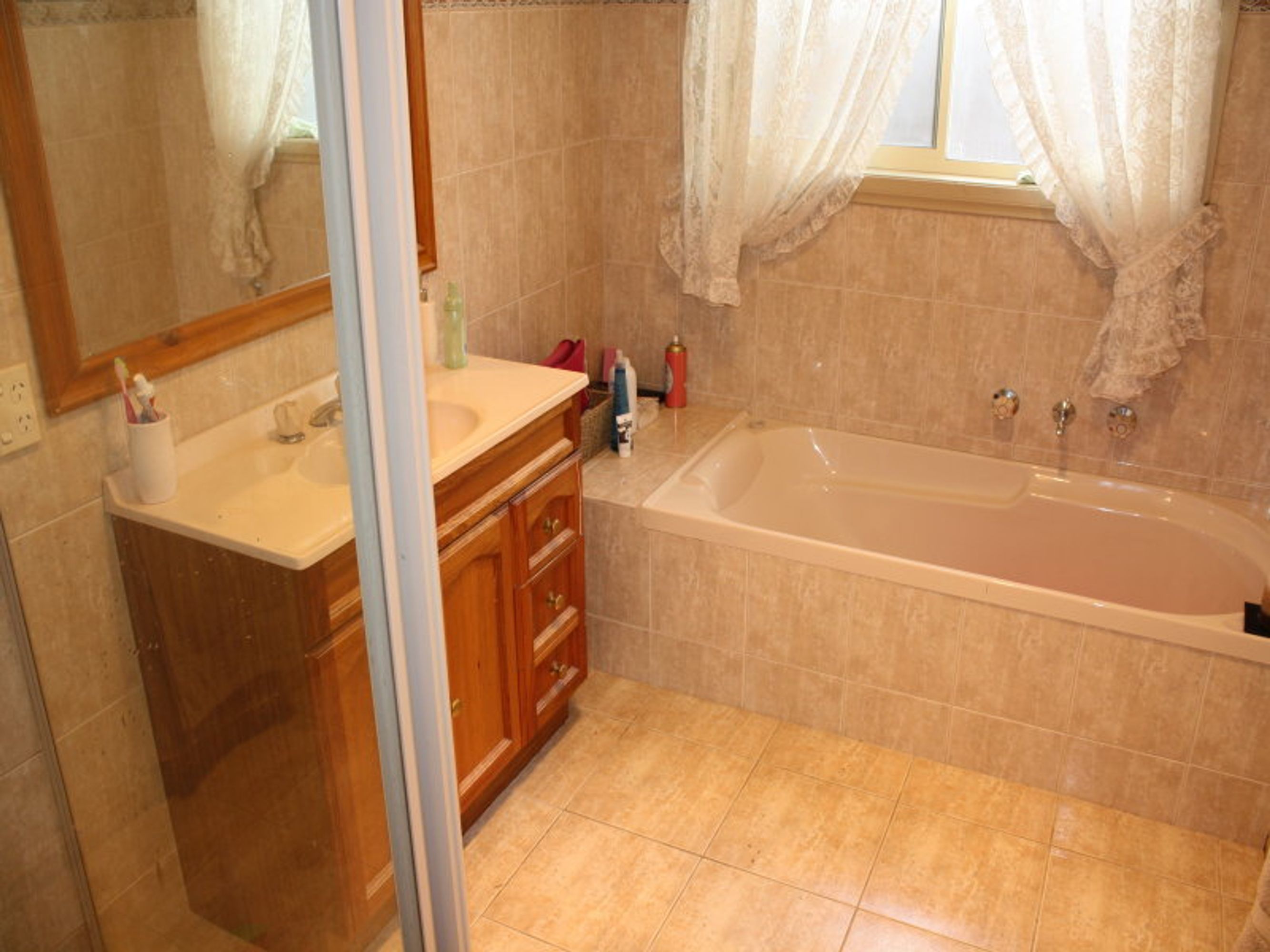 12 Magee Court, Horsham VIC 3400, Horsham - Thumbnail 4