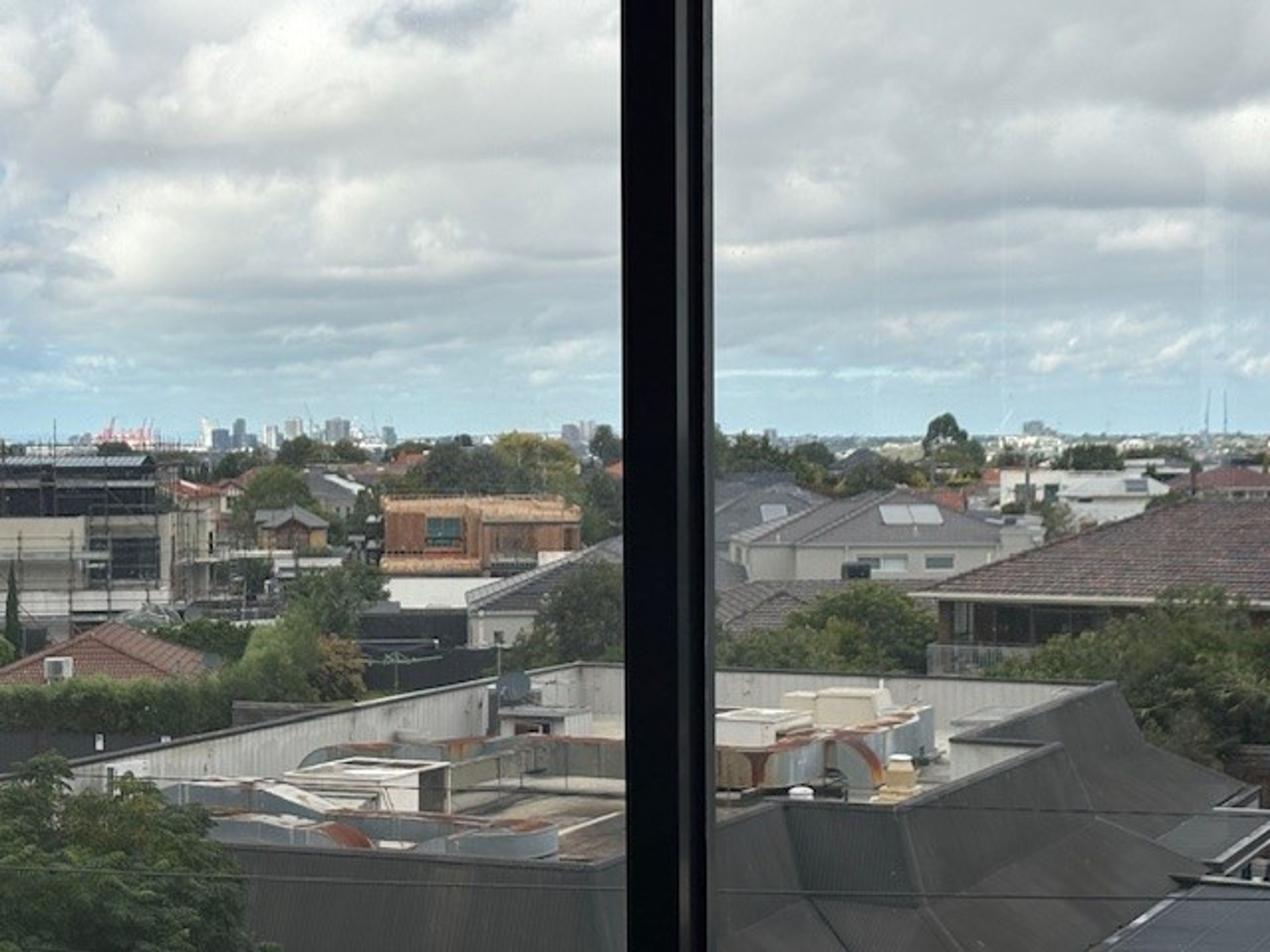 212/110 Keilor Road, Essendon North - Thumbnail 3