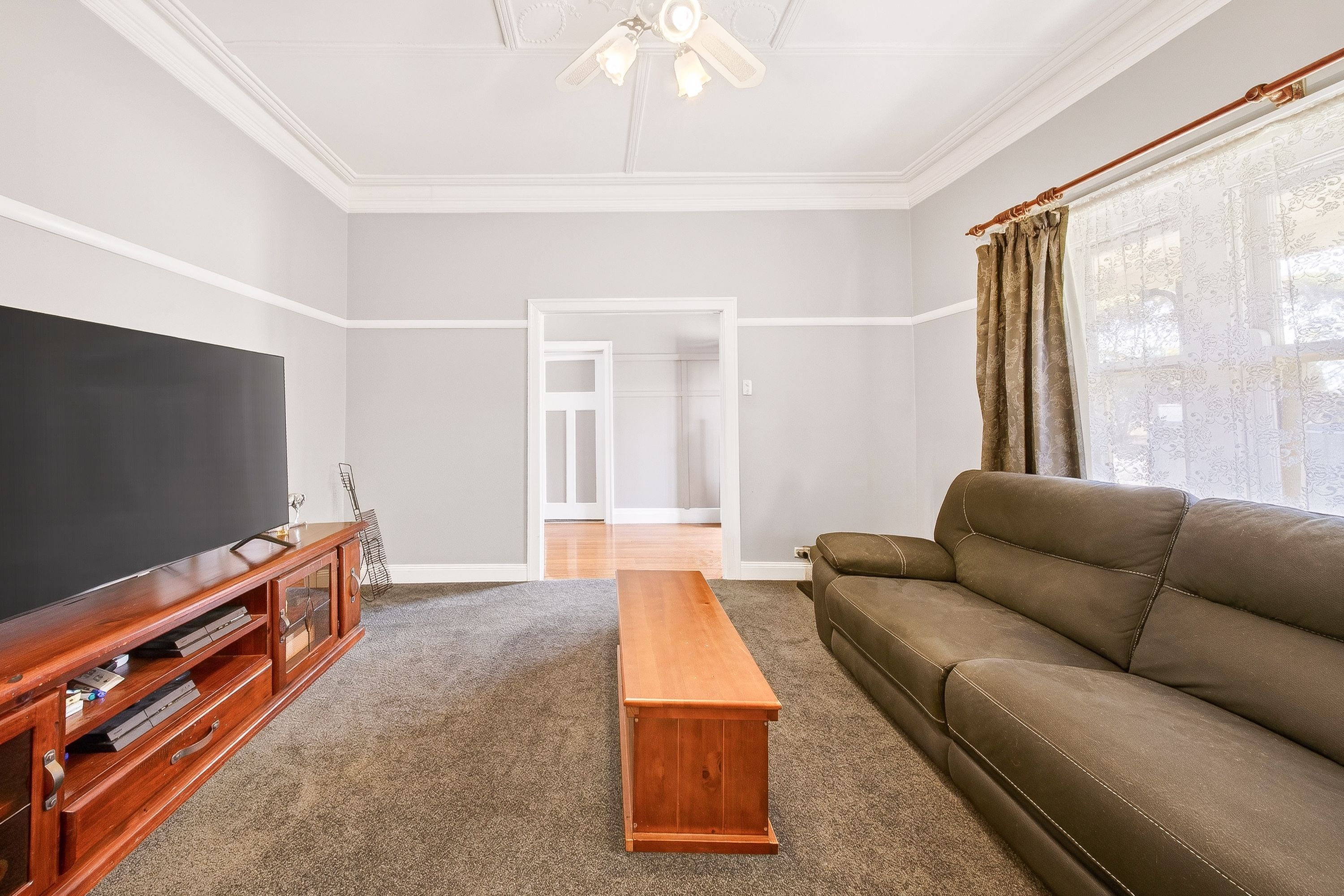 8 Railway Avenue, Horsham VIC 3400, Horsham - Thumbnail 4