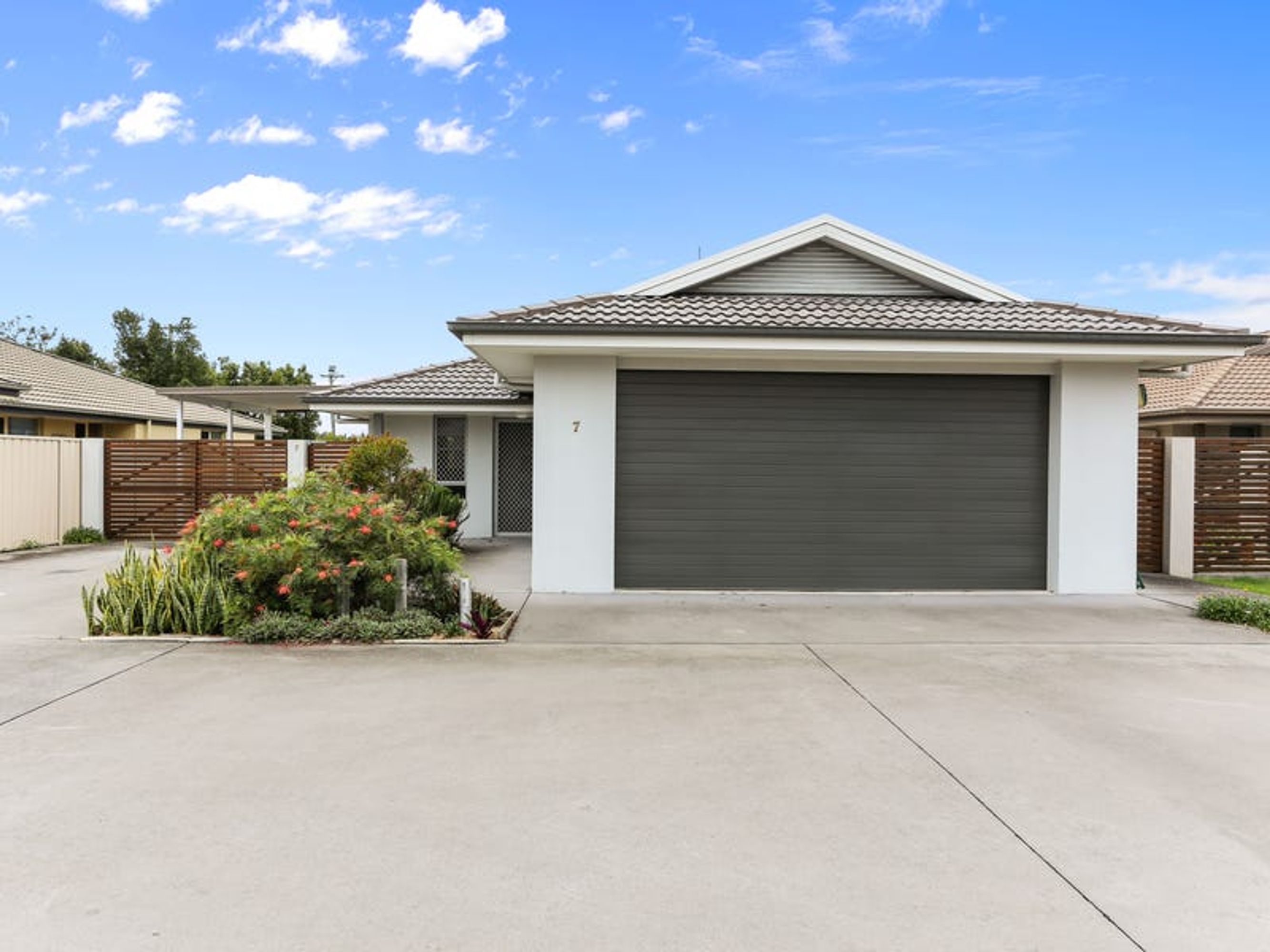 7/7/4 Somerset Place, Yamba - Thumbnail 3