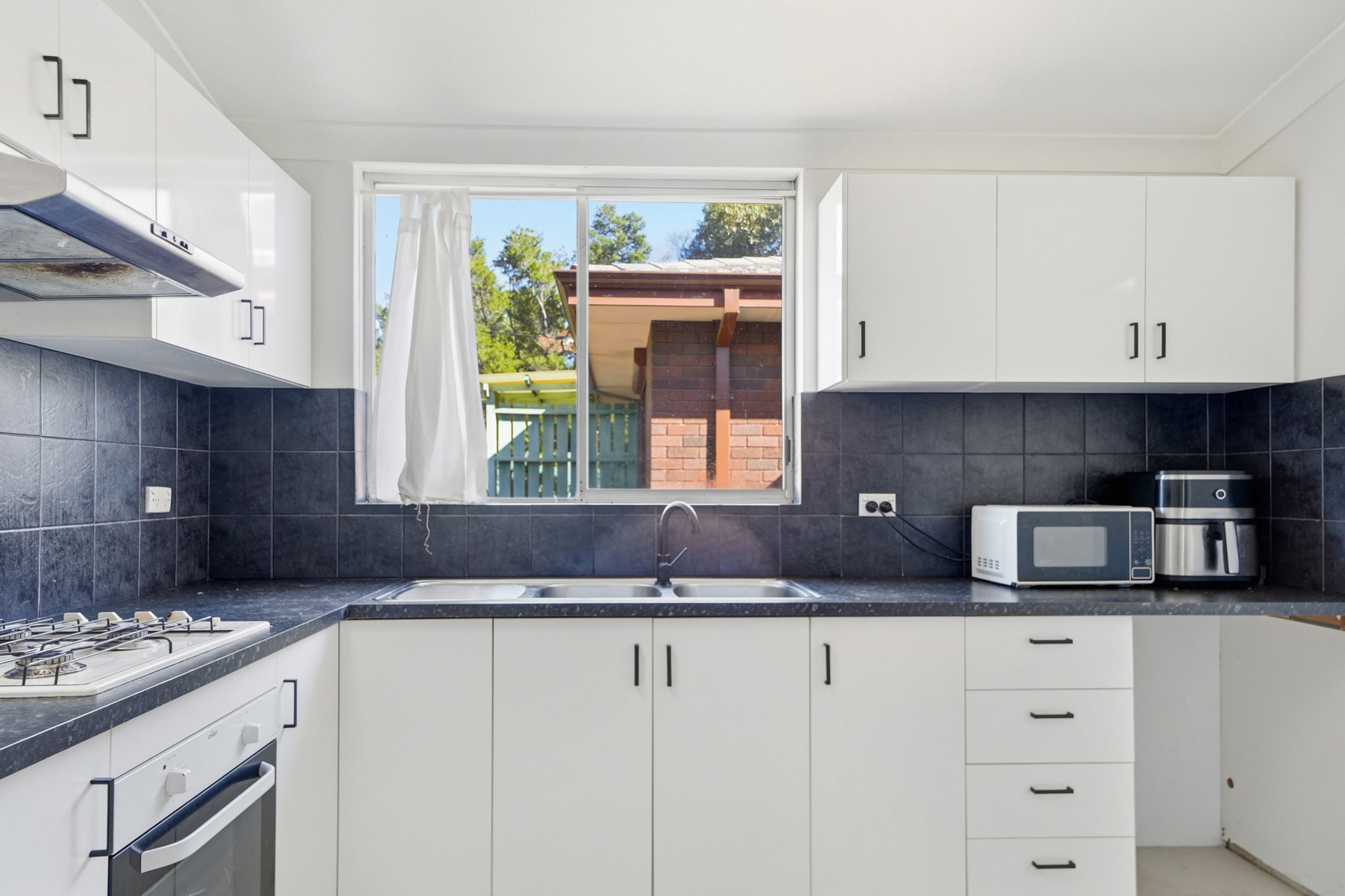 34 Redtingle Road, Camillo, Camillo - Thumbnail 4