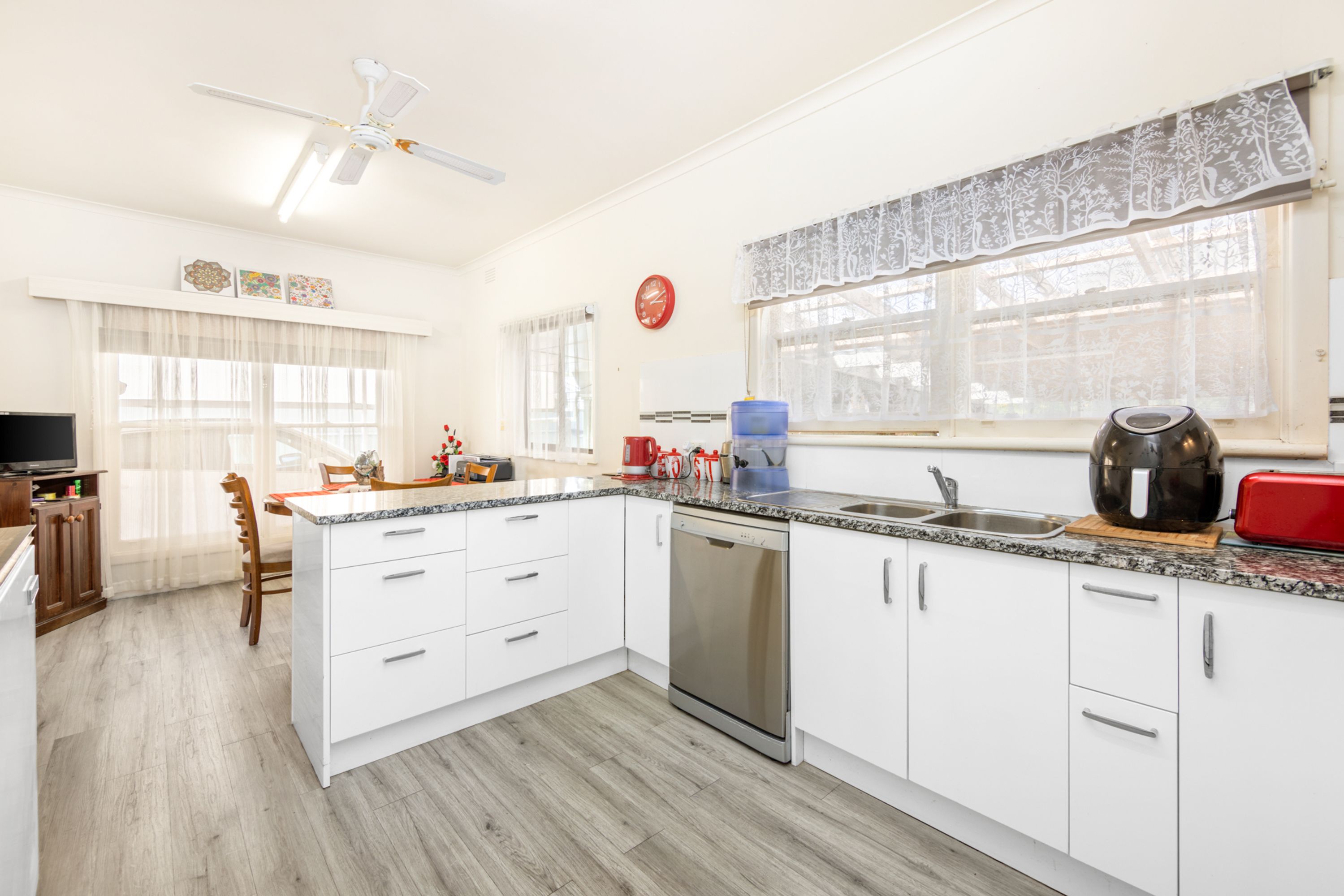25 Olympic Street, Horsham VIC 3400, Horsham - Thumbnail 4