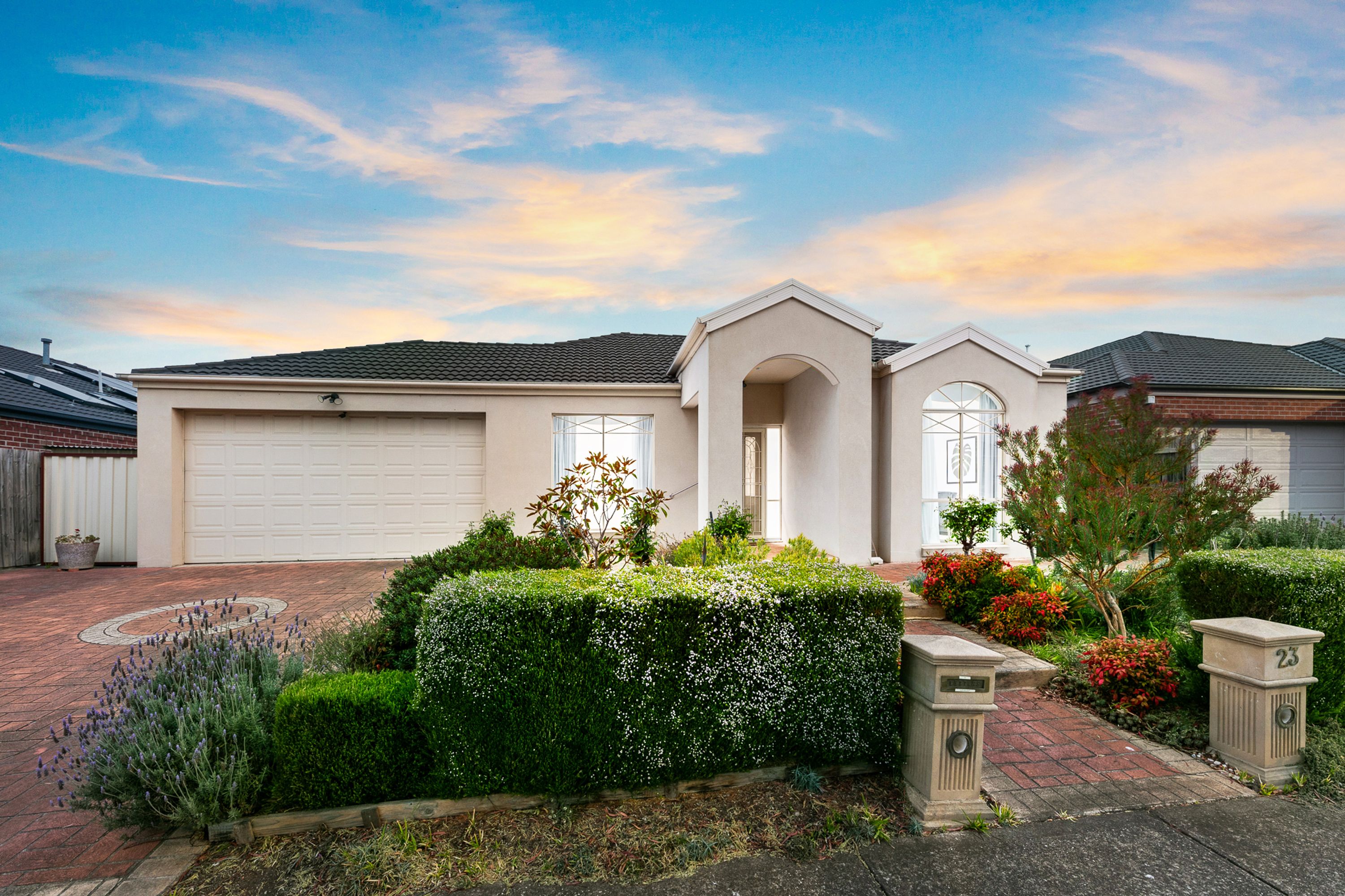 23 Moorland Road, Cairnlea VIC 3023, Cairnlea - Thumbnail 2