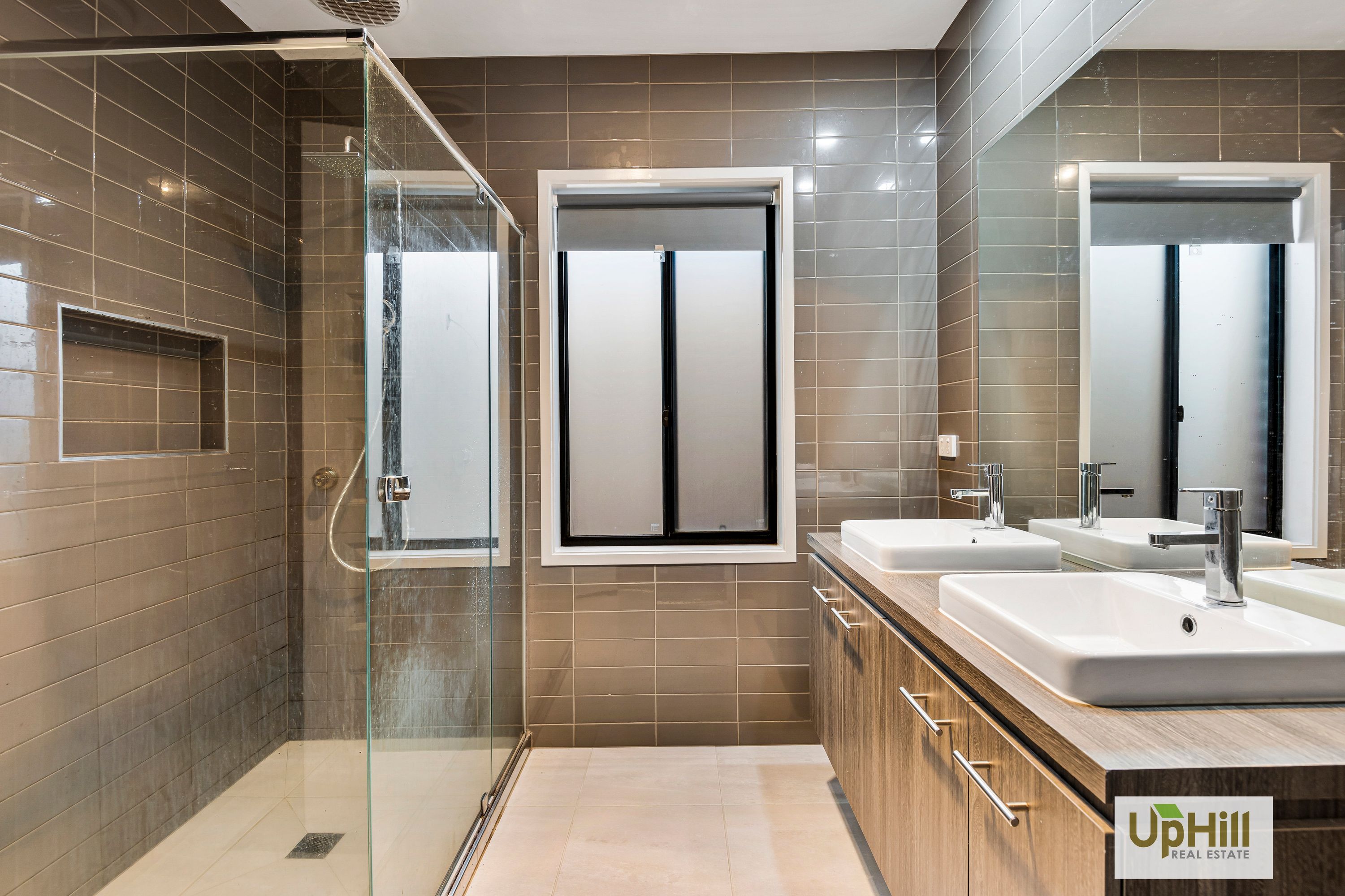 19 Cochin Drive, Clyde North - Thumbnail 3