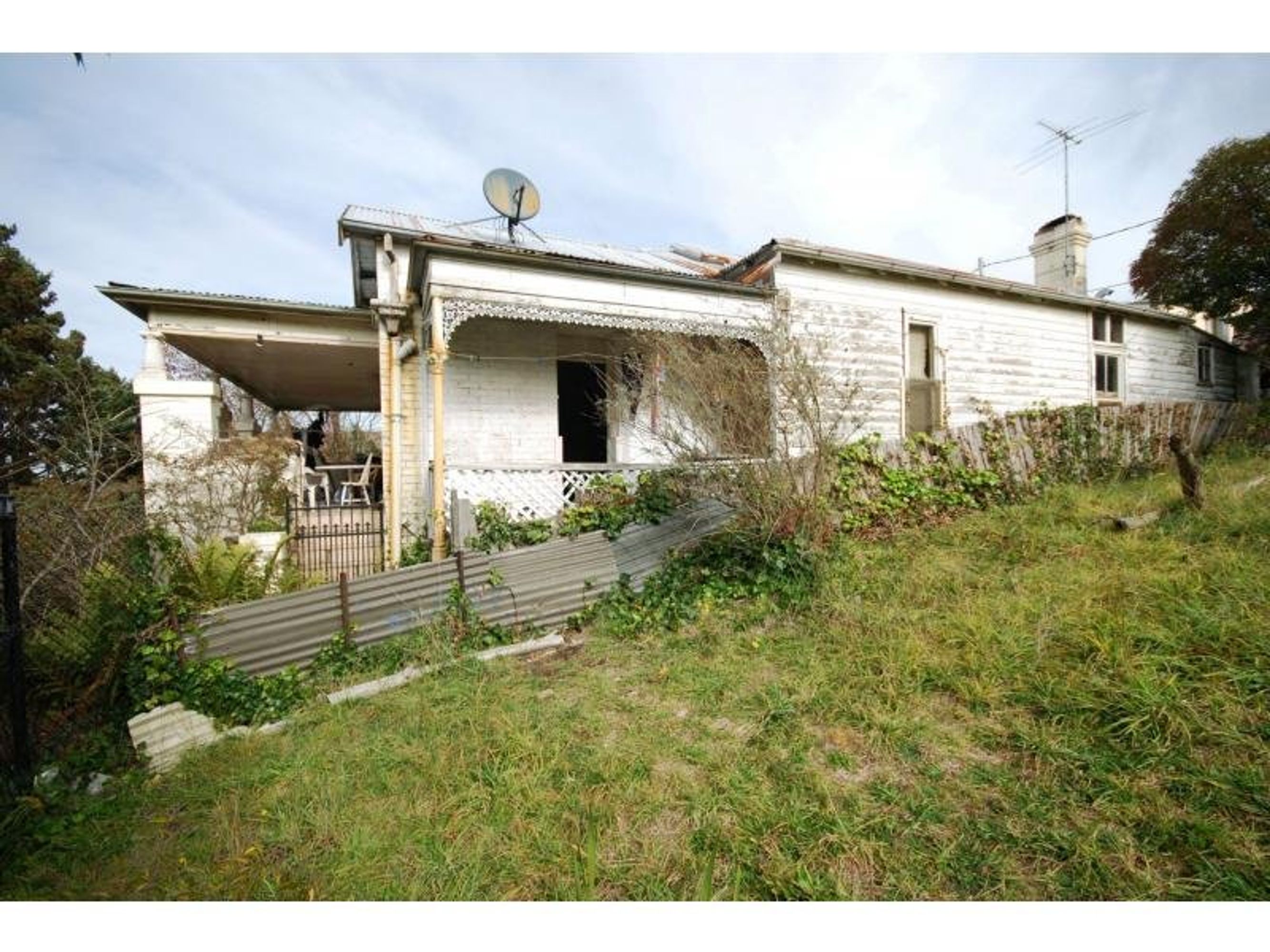 61 Lurline Street, Katoomba - Thumbnail 2