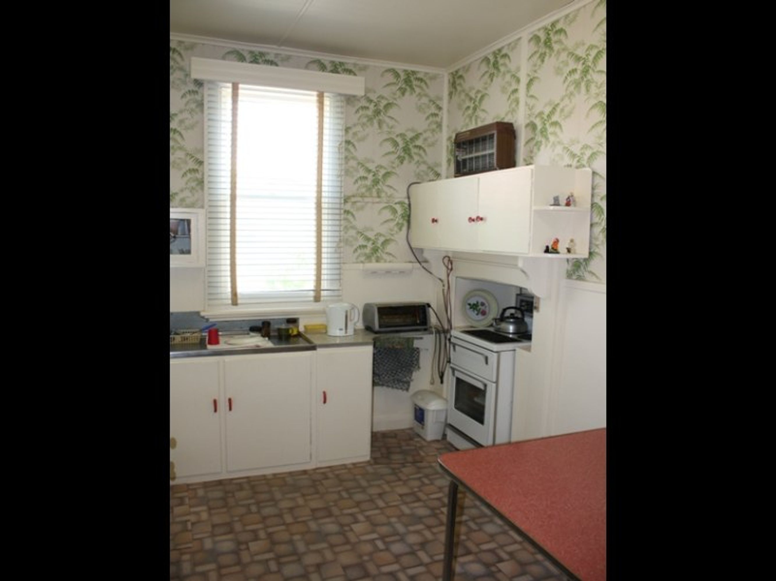 6 Goldsworthy Street, Nhill VIC 3418, Nhill - Thumbnail 4