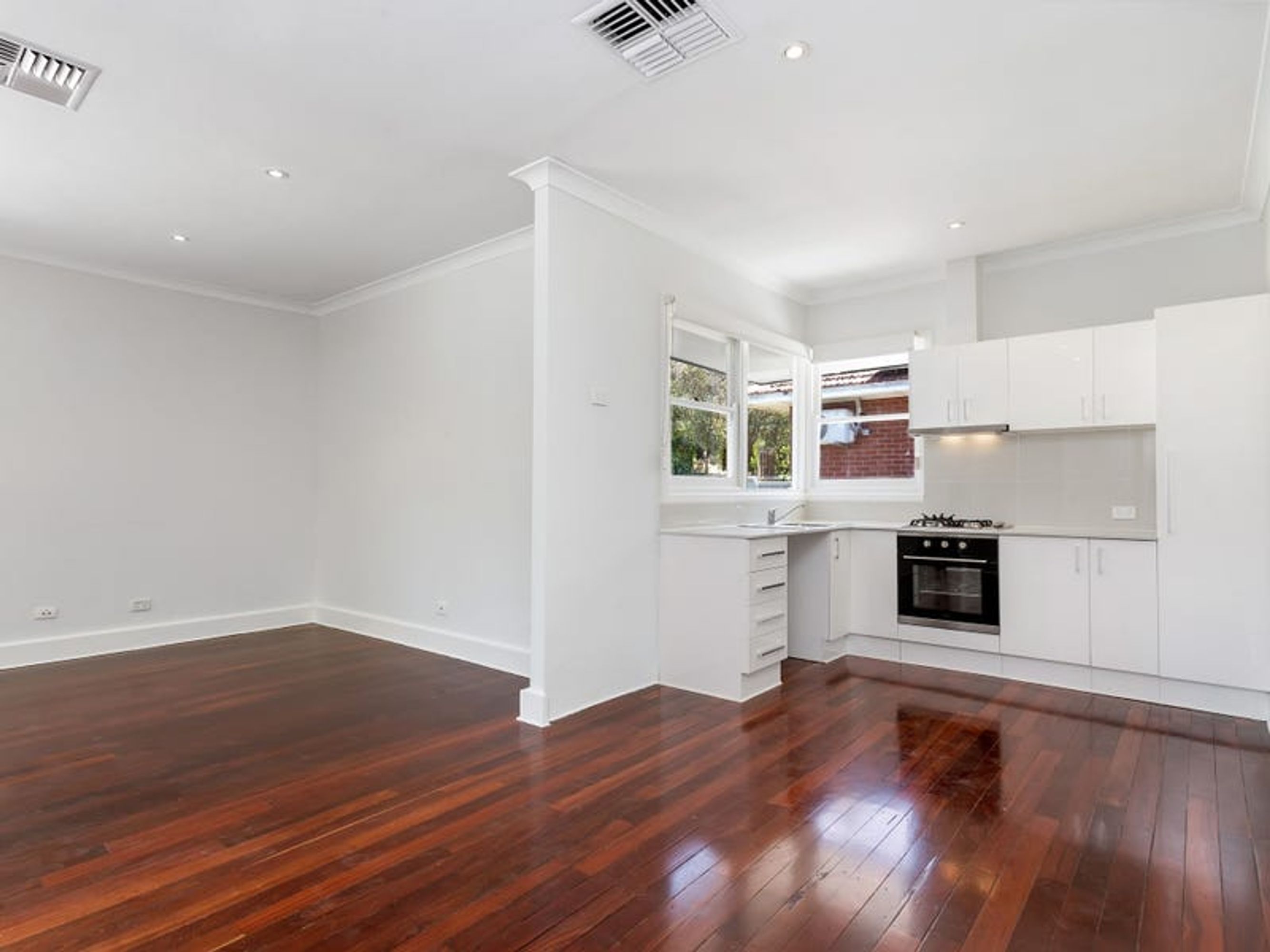 16 Malvolio Road, Coolbellup - Thumbnail 3