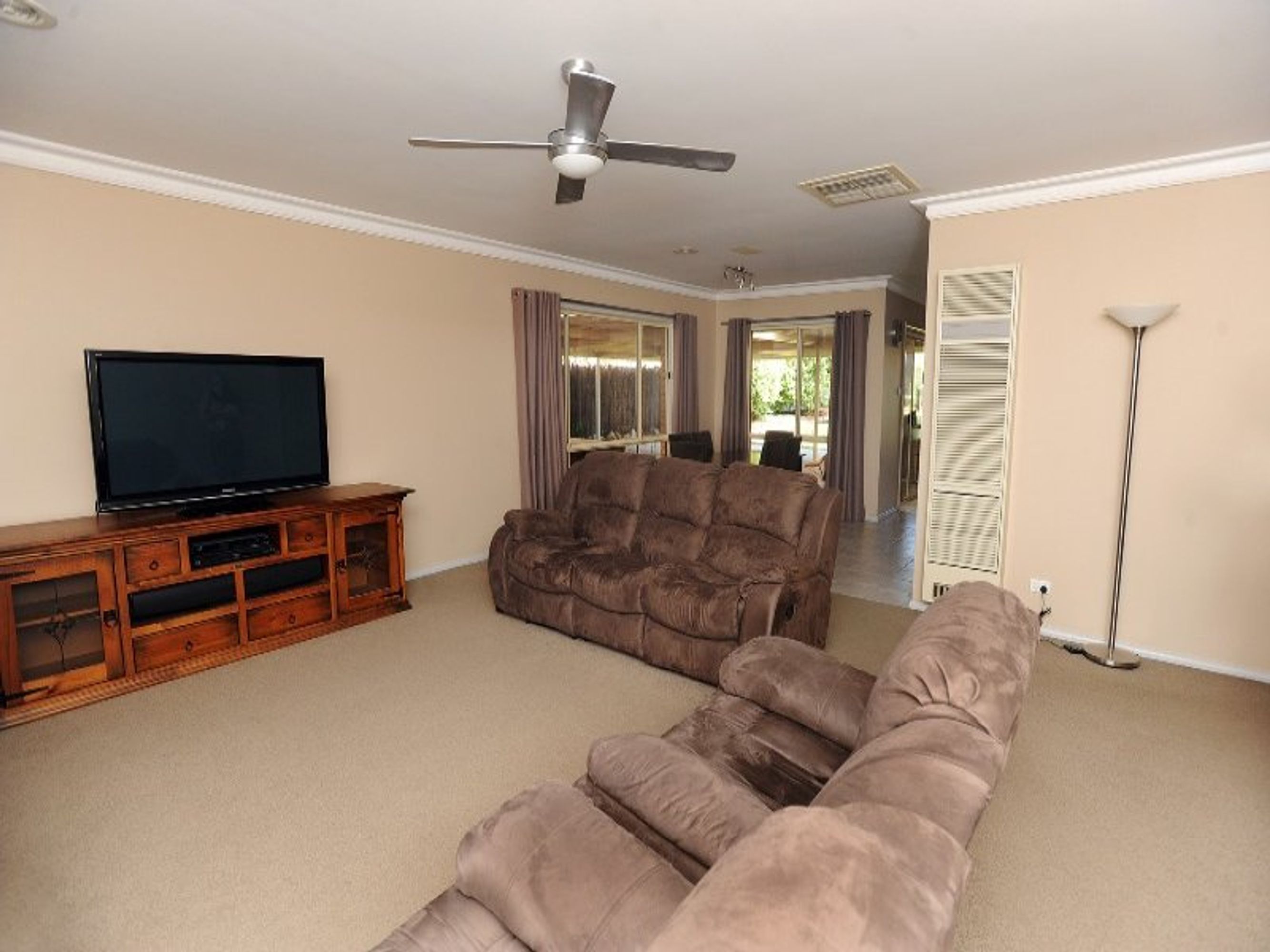 38 Mintern Crescent, Horsham VIC 3400, Horsham - Thumbnail 4