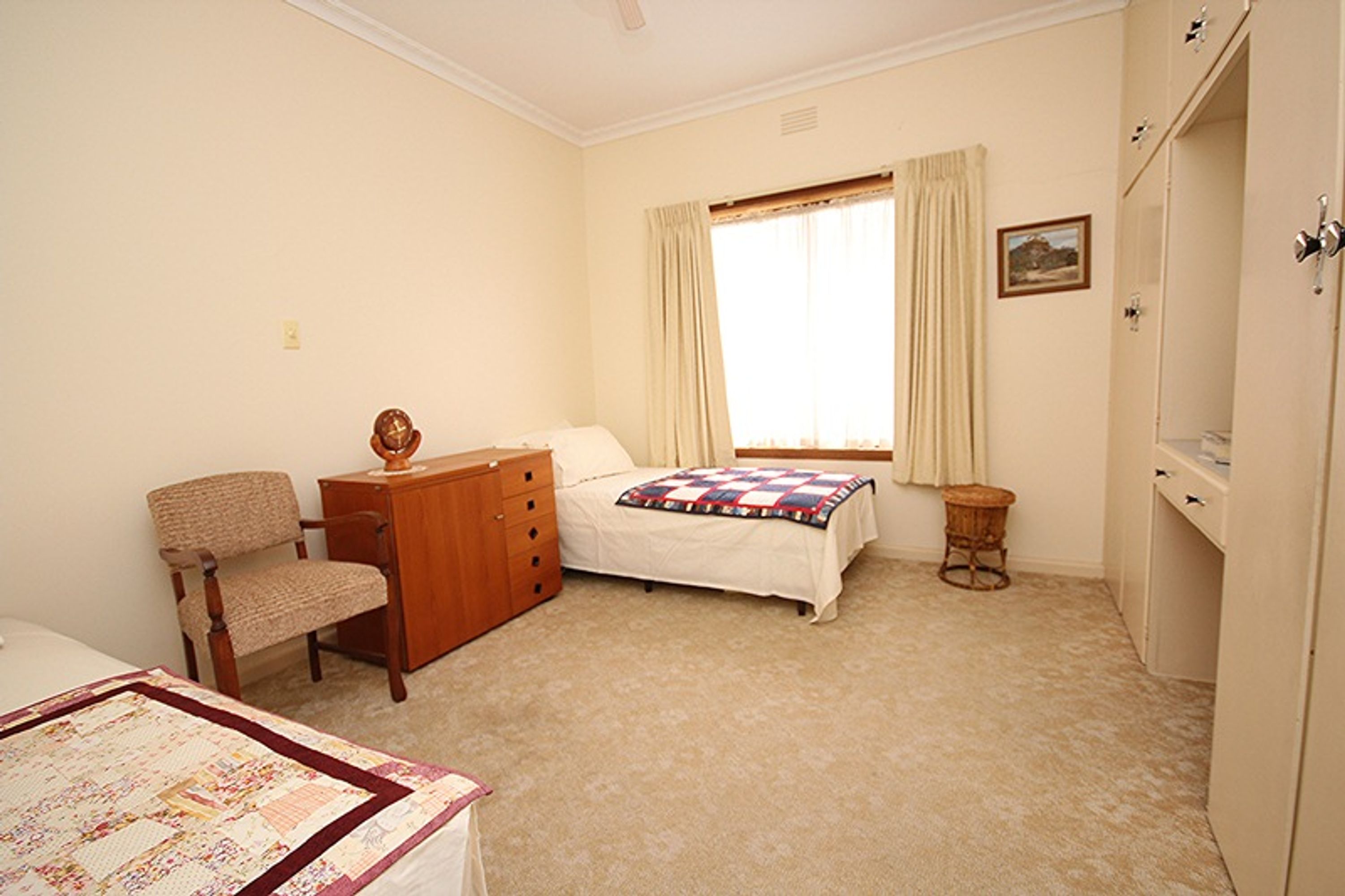 11 Lewis Street, Horsham VIC 3400, Horsham - Thumbnail 8