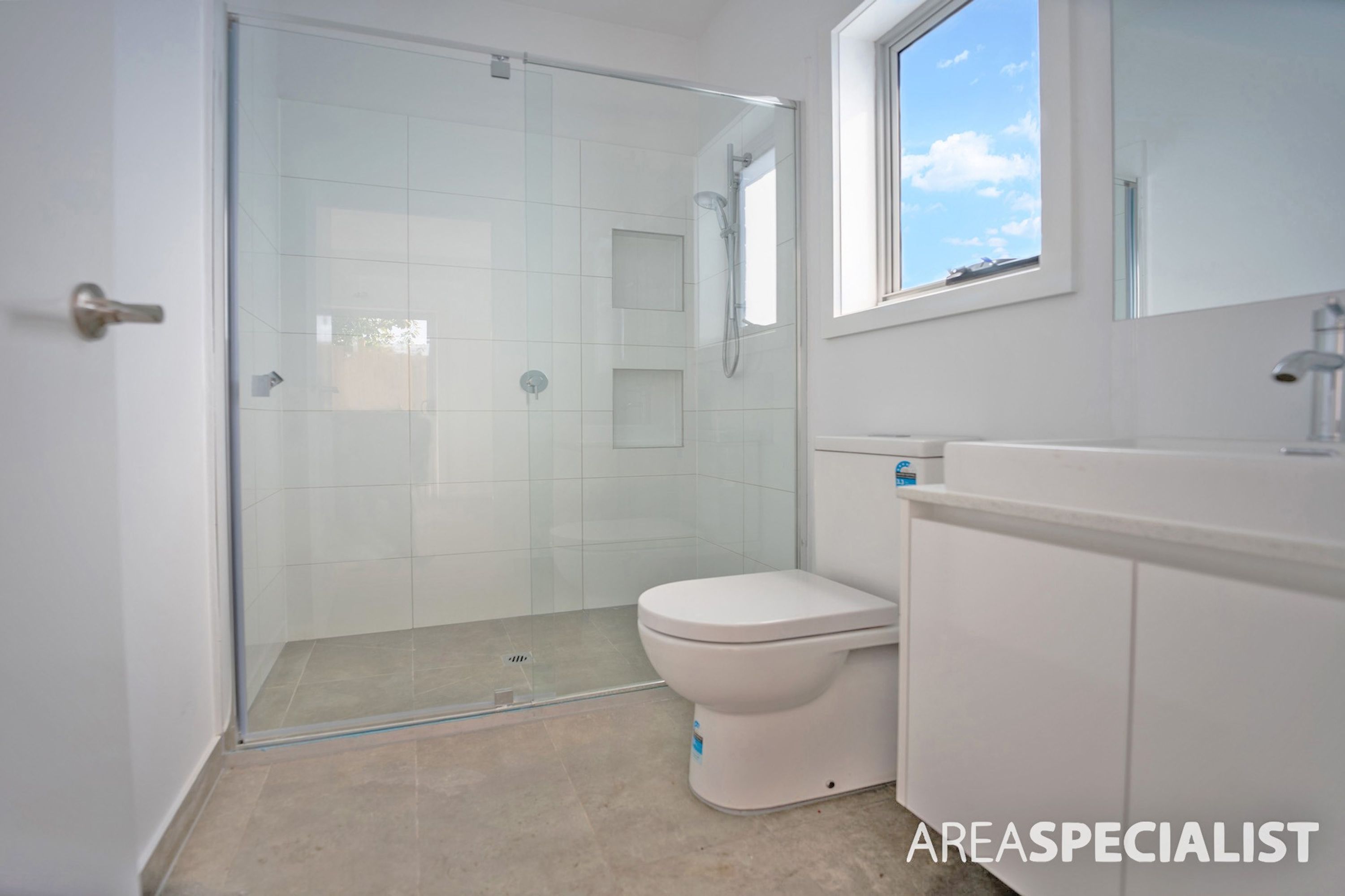 4/4 Graceburn Grove, St Albans VIC 3021, St Albans - Thumbnail 6