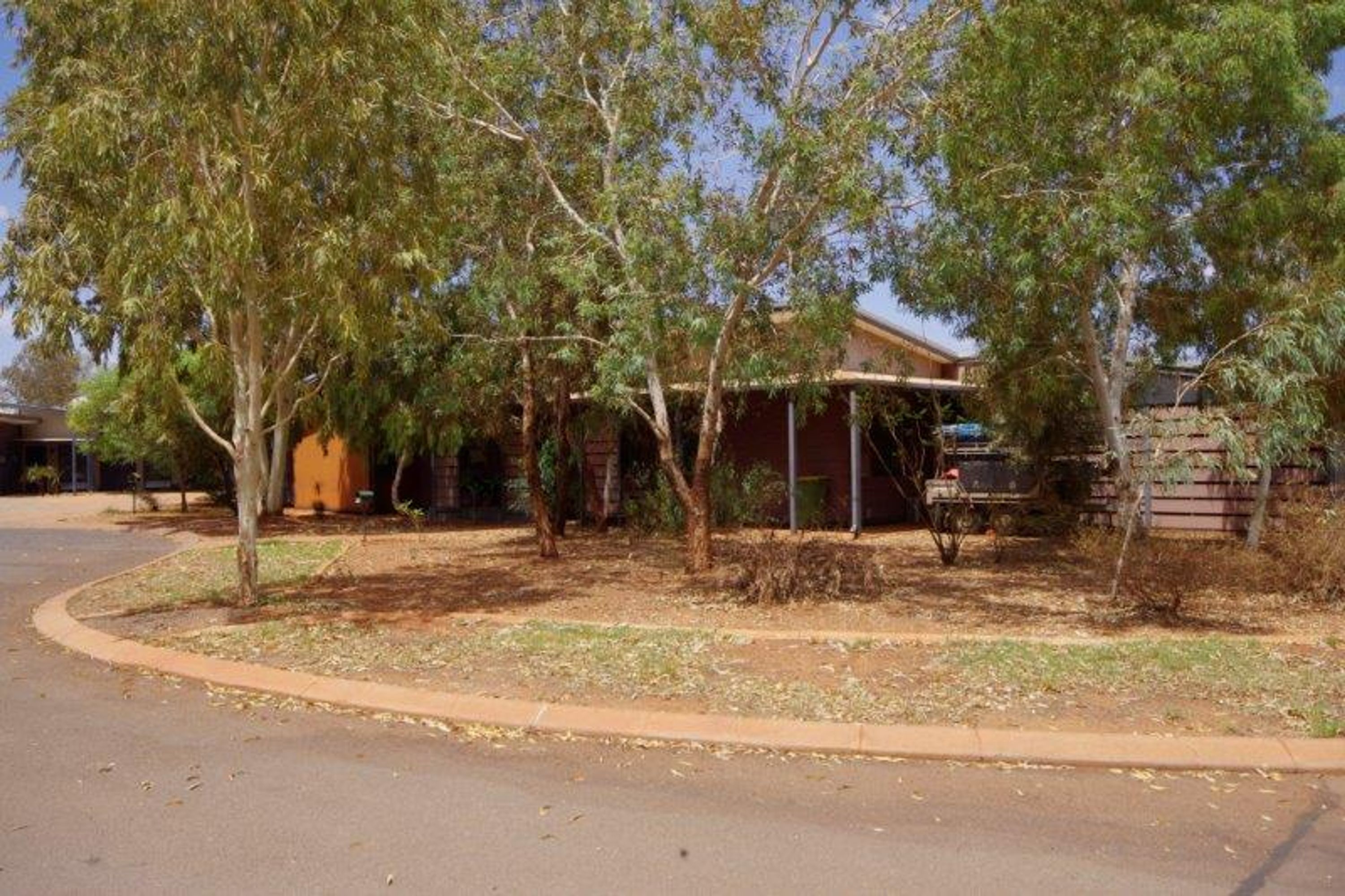 2 Brumby Mews, Newman, Newman - Thumbnail 2