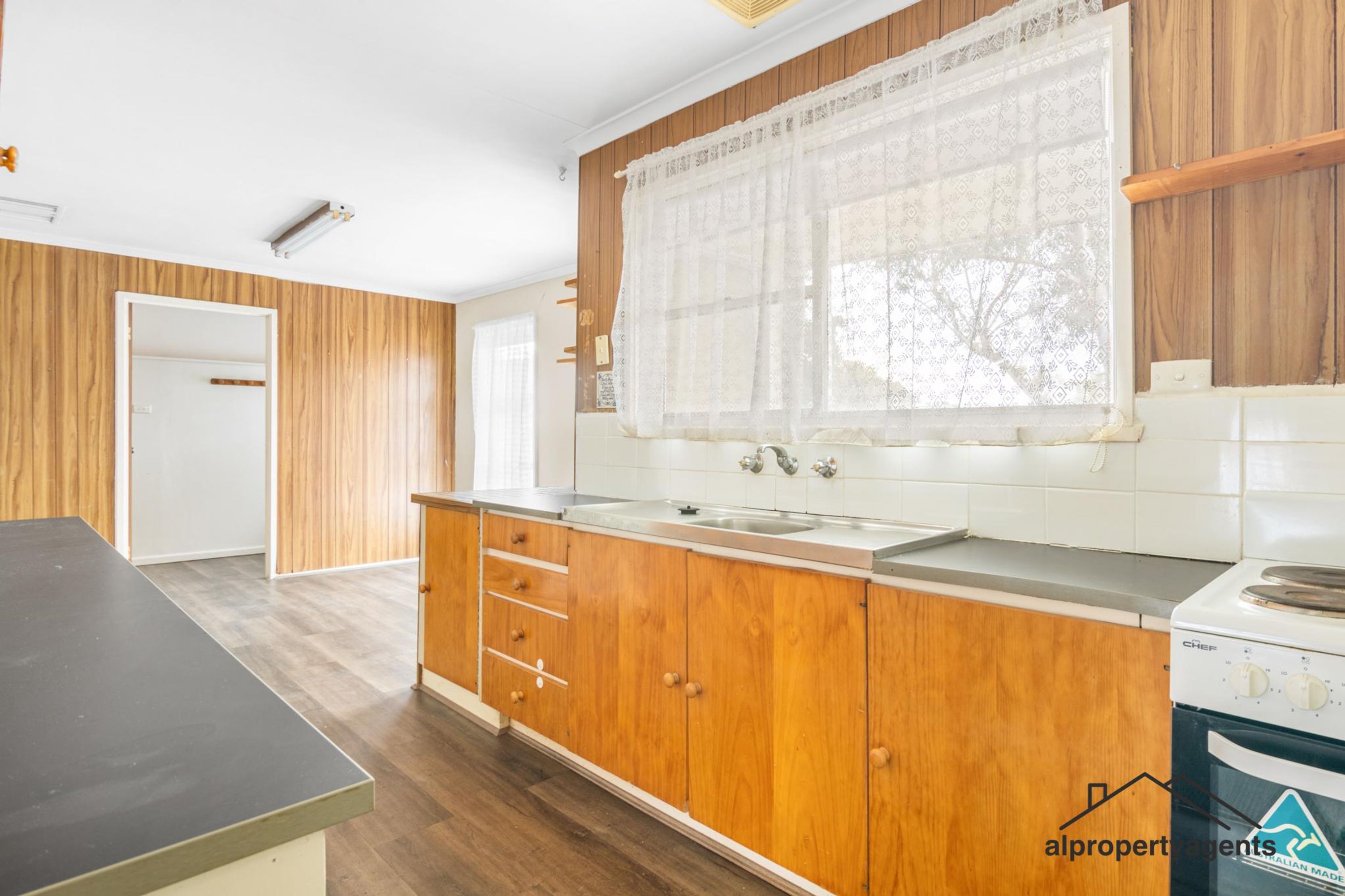8 Forsyth Avenue, Horsham VIC 3400, Horsham - Thumbnail 2