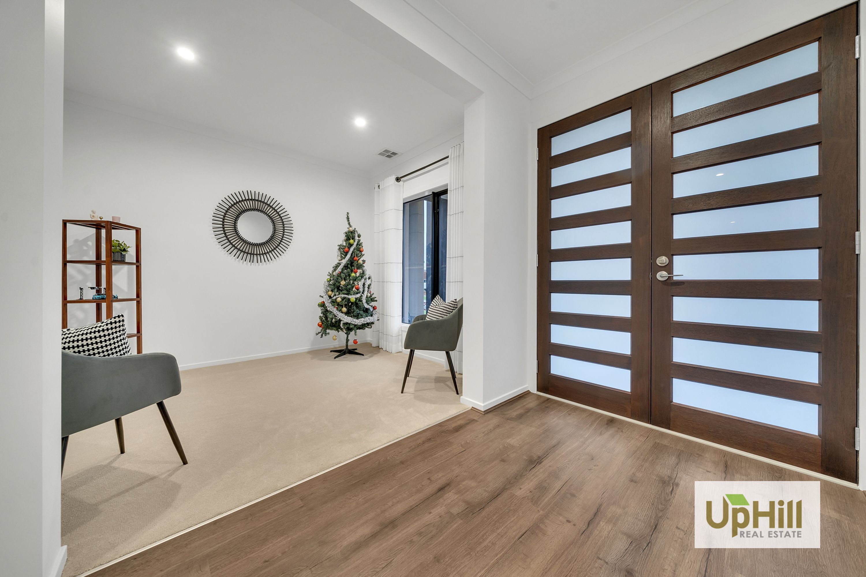 12 Trojan Crescent, Clyde North - Thumbnail 3